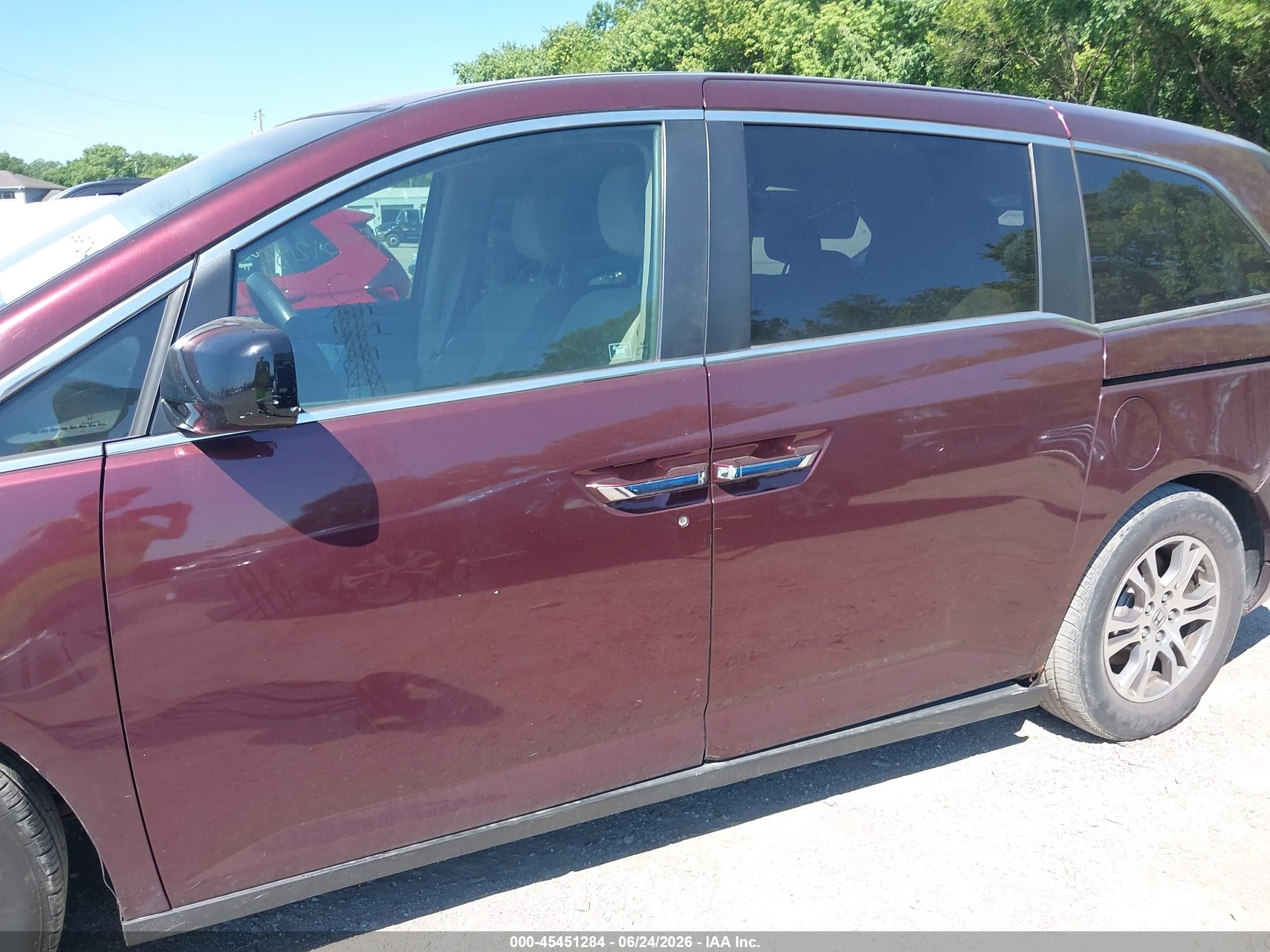 2012 Honda Odyssey Ex Бордовый vin: 5FNRL5H4XCB047125