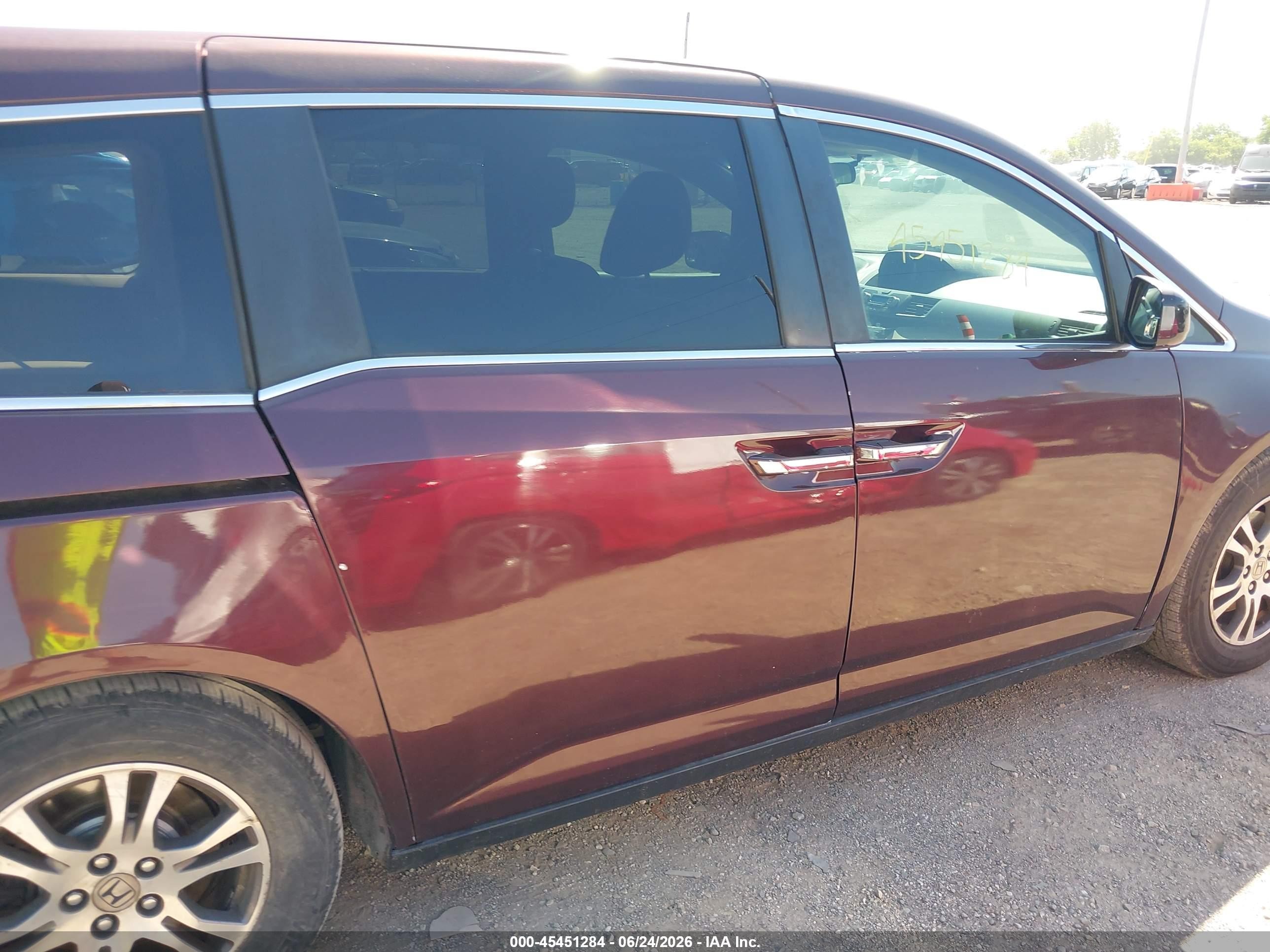 2012 Honda Odyssey Ex Бордовый vin: 5FNRL5H4XCB047125