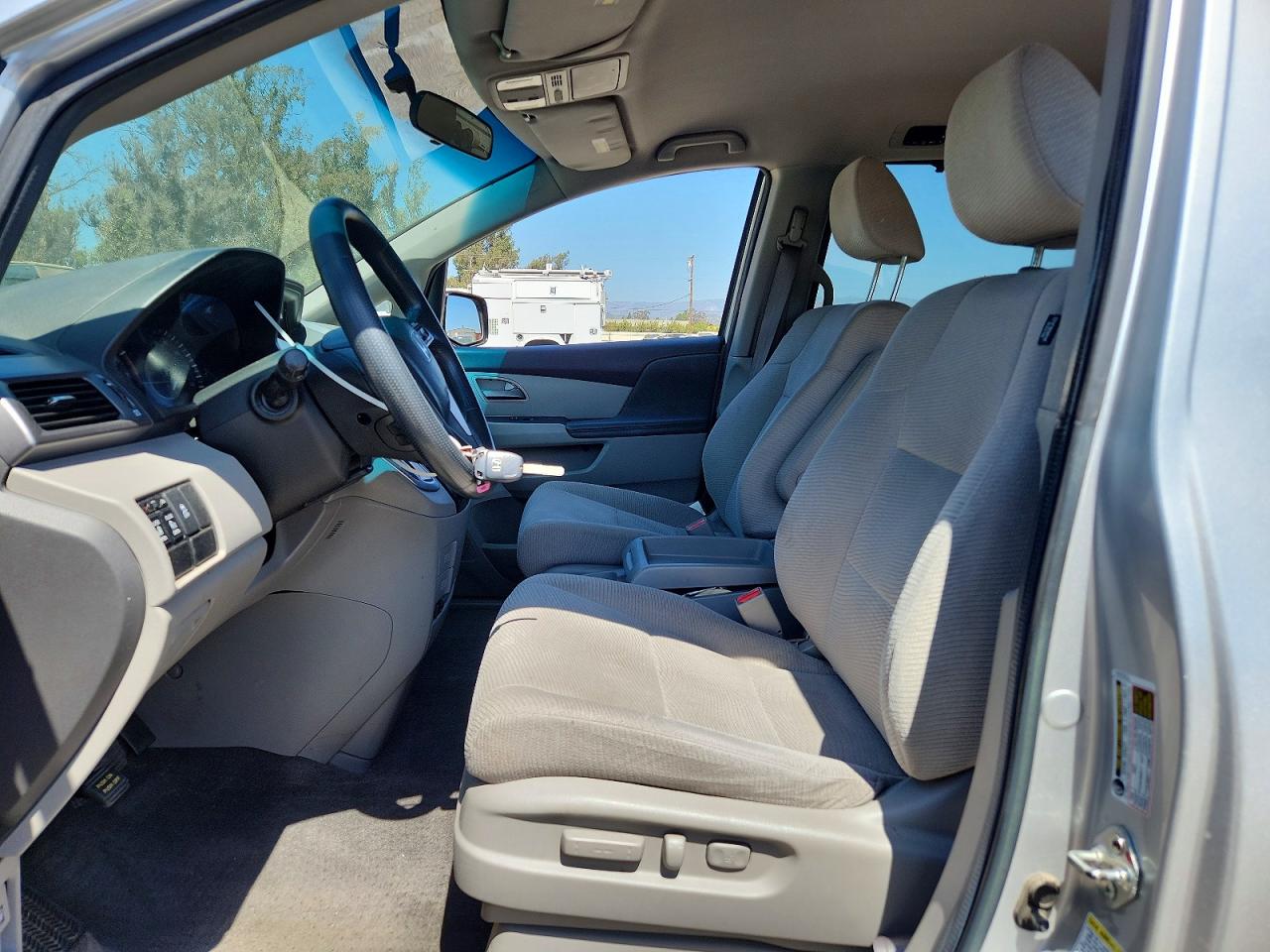 2012 Honda Odyssey Ex Silver vin: 5FNRL5H4XCB093456