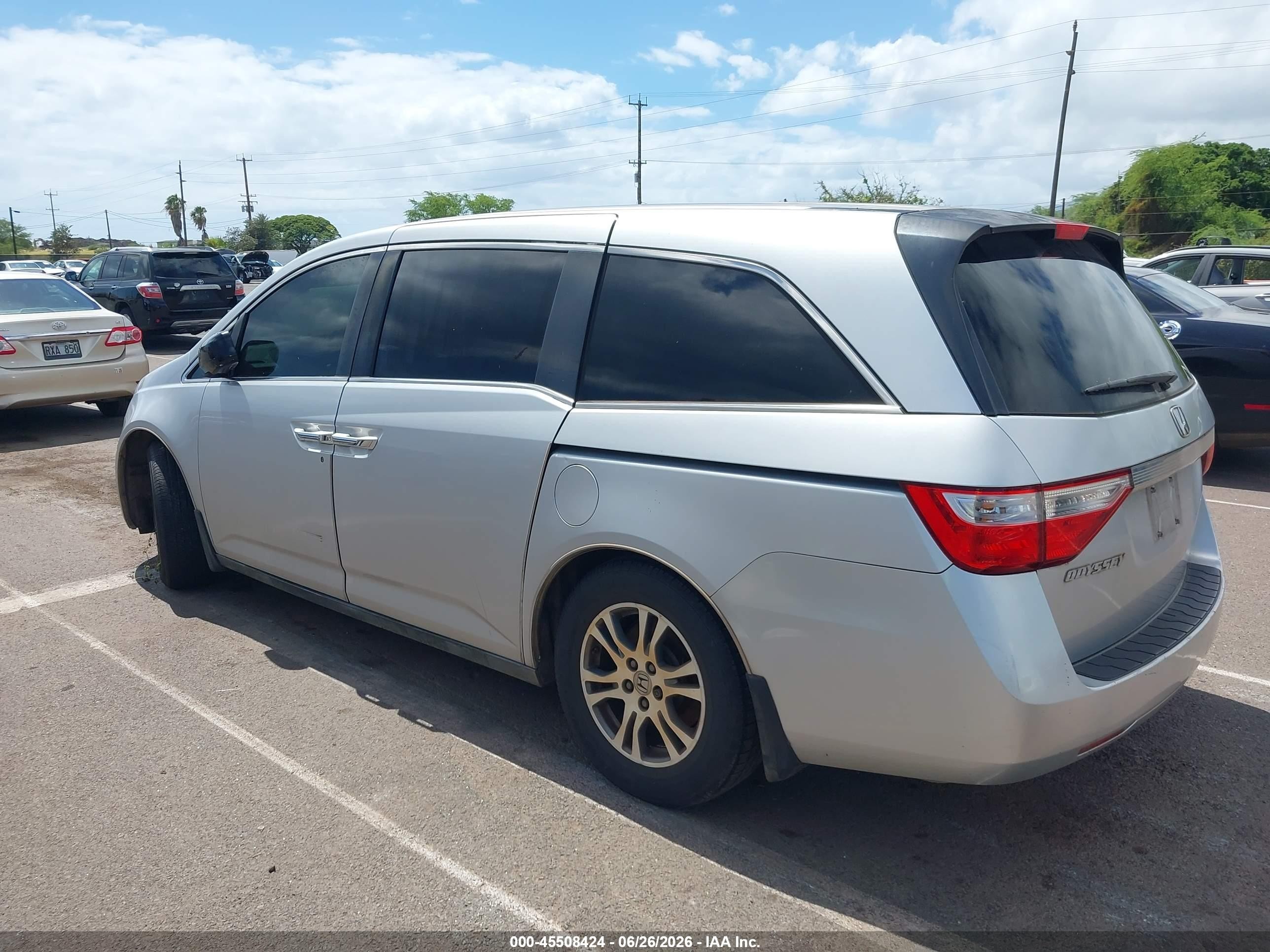 2012 Honda Odyssey Ex Silver vin: 5FNRL5H4XCB104777