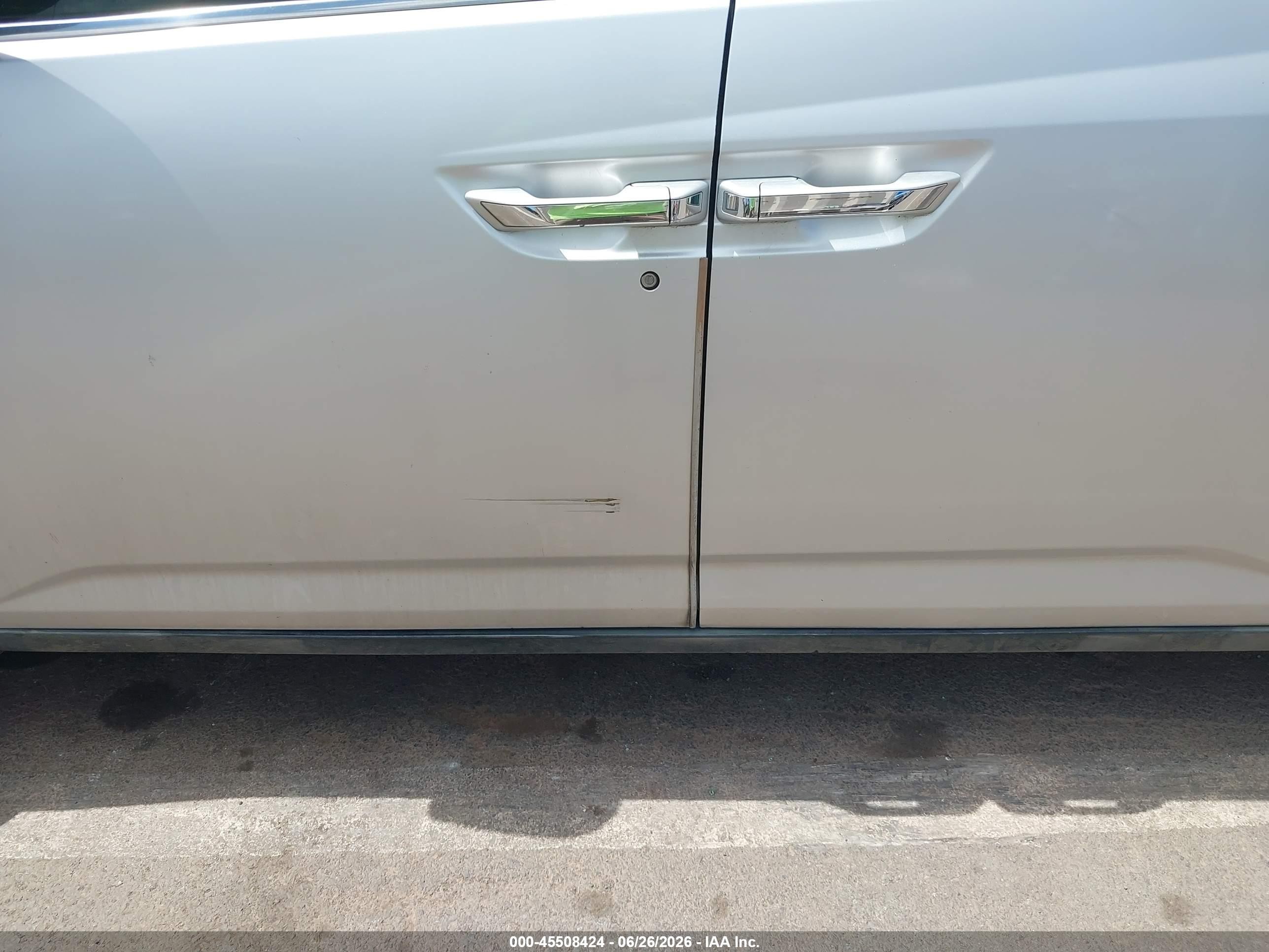 2012 Honda Odyssey Ex Silver vin: 5FNRL5H4XCB104777