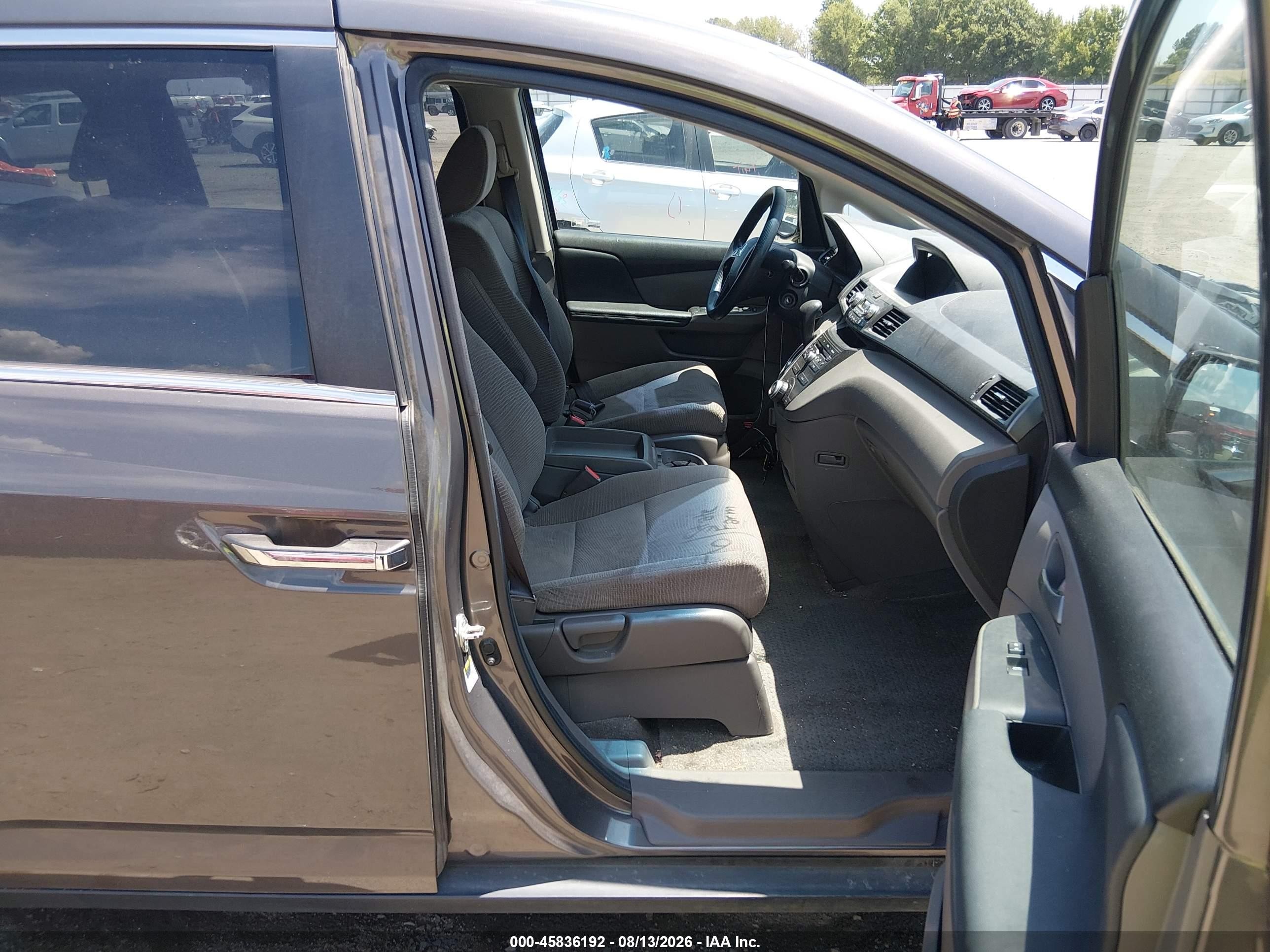 2012 Honda Odyssey Ex Gray vin: 5FNRL5H4XCB106173