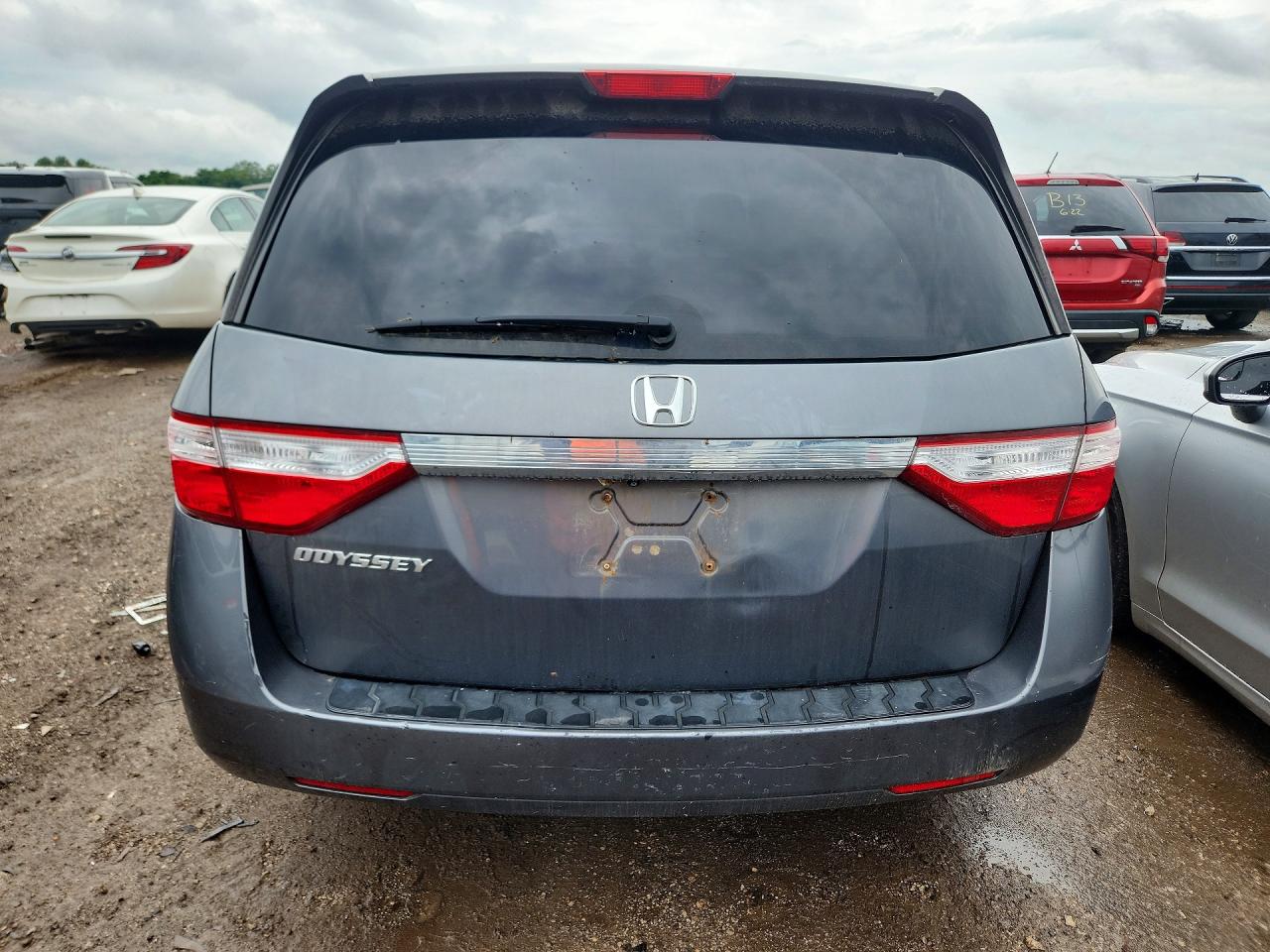 2013 Honda Odyssey Ex Gray vin: 5FNRL5H4XDB066419
