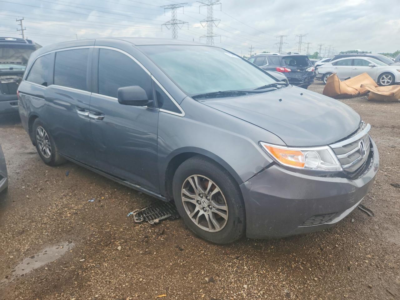 2013 Honda Odyssey Ex Gray vin: 5FNRL5H4XDB066419