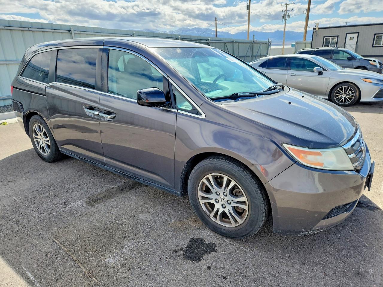 2013 Honda Odyssey Ex Gray vin: 5FNRL5H4XDB090803
