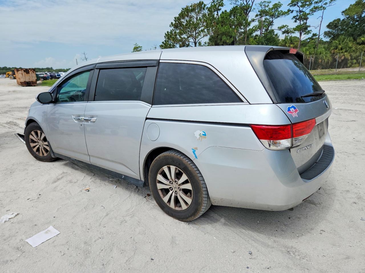 2014 Honda Odyssey Ex Silver vin: 5FNRL5H4XEB054661
