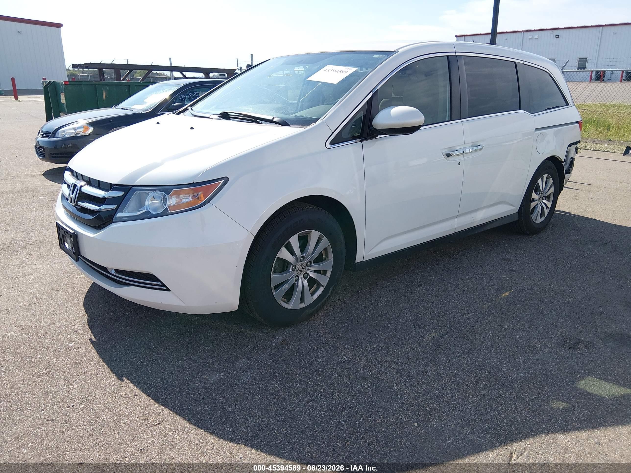 2014 Honda Odyssey Ex White vin: 5FNRL5H4XEB111327