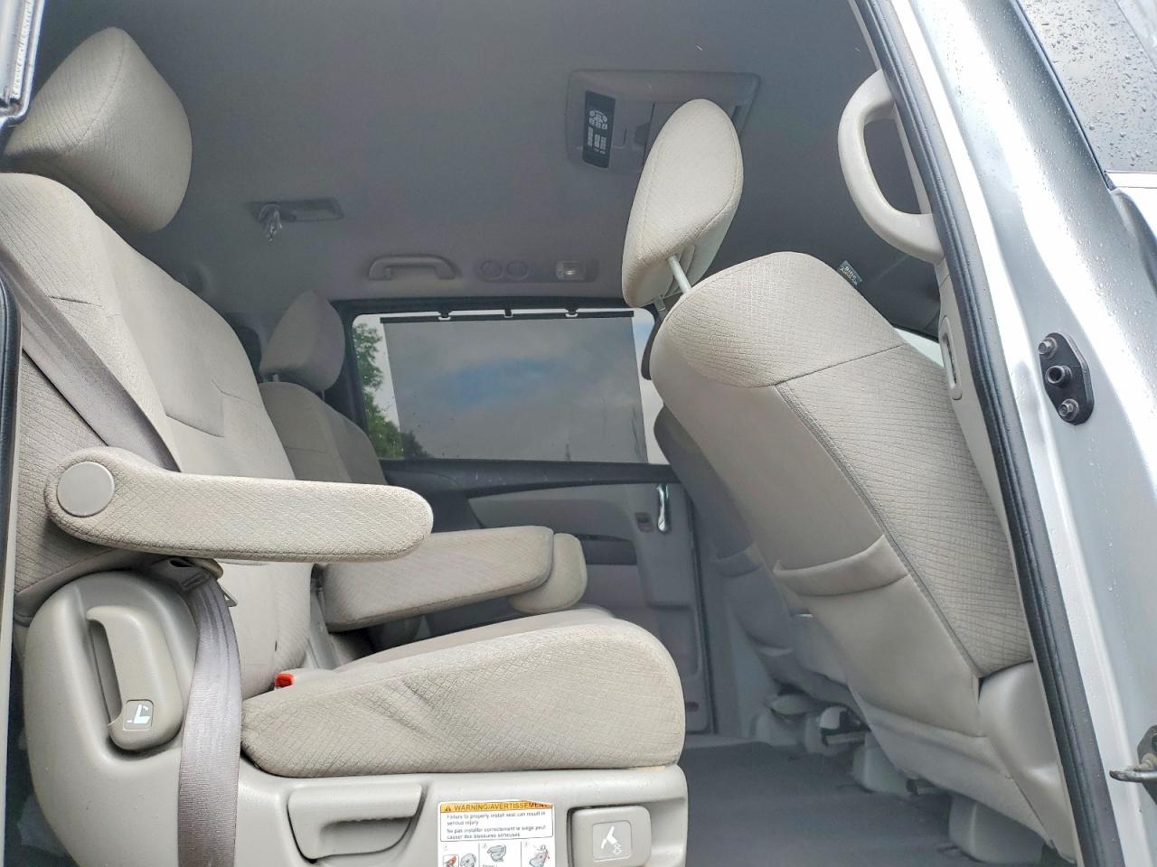2014 Honda Odyssey Ex Silver vin: 5FNRL5H4XEB507113