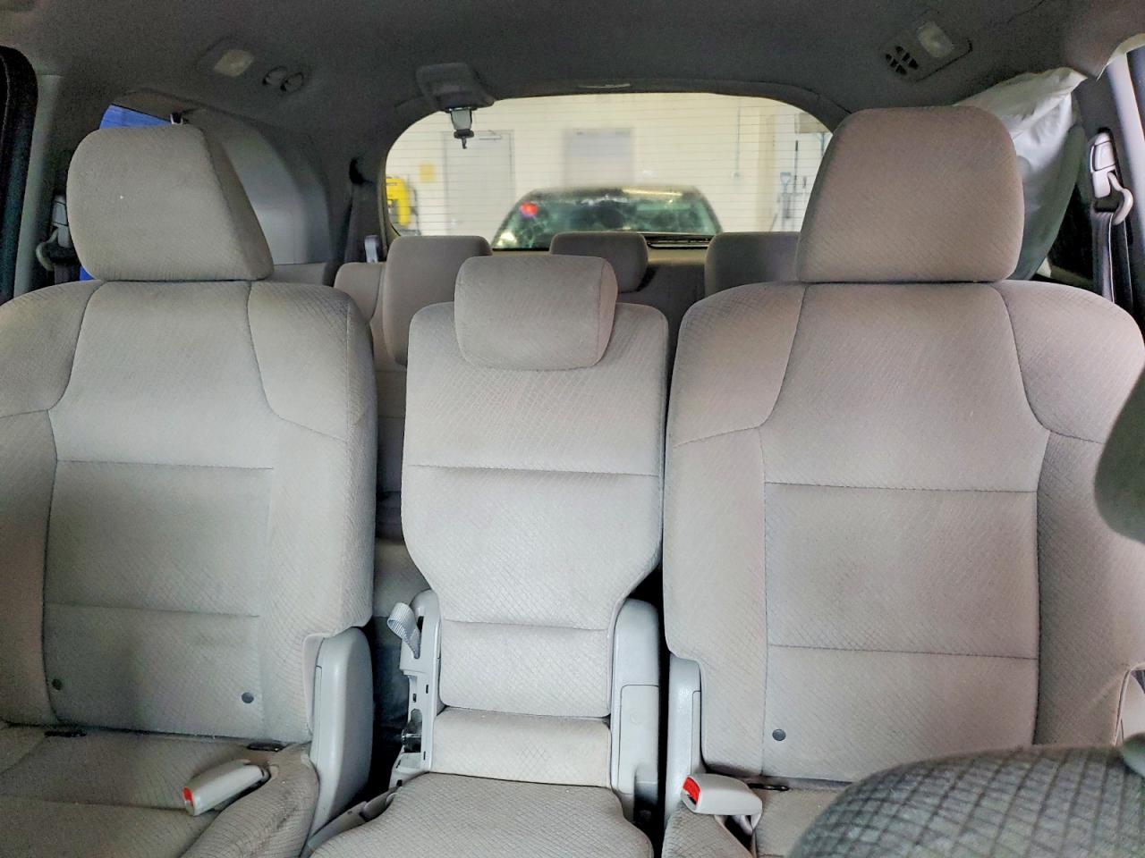 2014 Honda Odyssey Ex Silver vin: 5FNRL5H4XEB512411