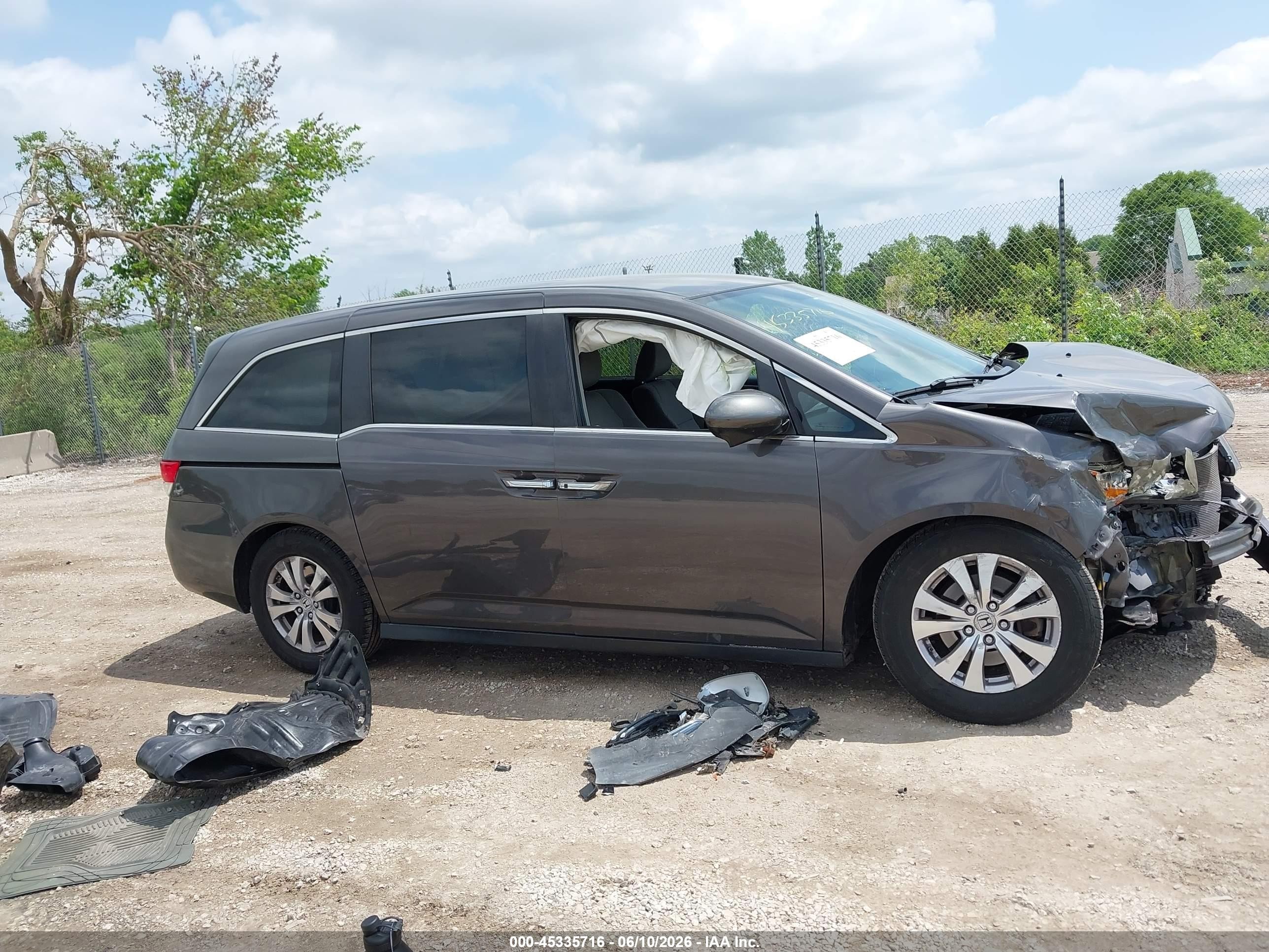 2015 Honda Odyssey Ex Gray vin: 5FNRL5H4XFB054581
