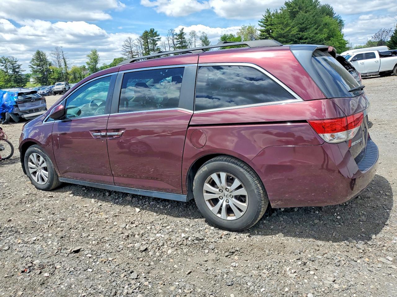 2015 Honda Odyssey Ex Burgundy vin: 5FNRL5H4XFB111782