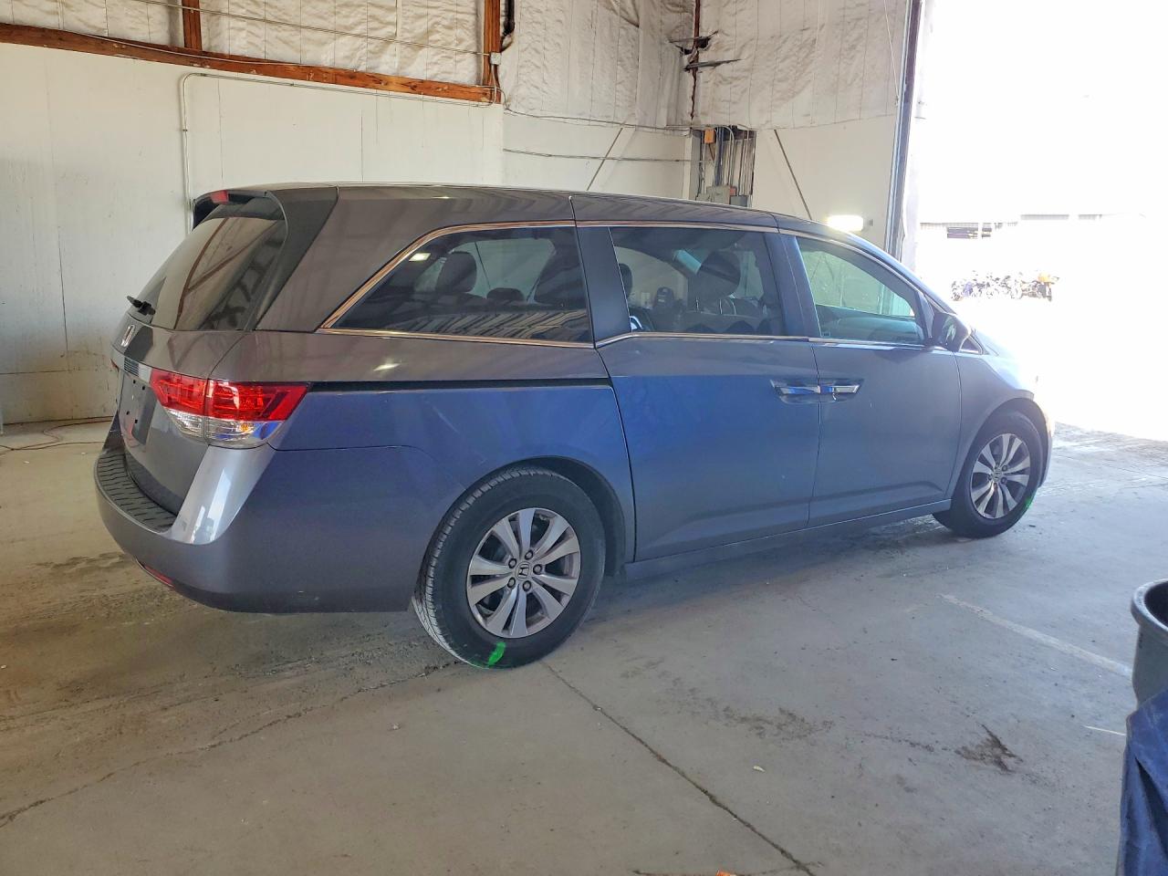 2017 Honda Odyssey Ex Серый vin: 5FNRL5H4XHB014200