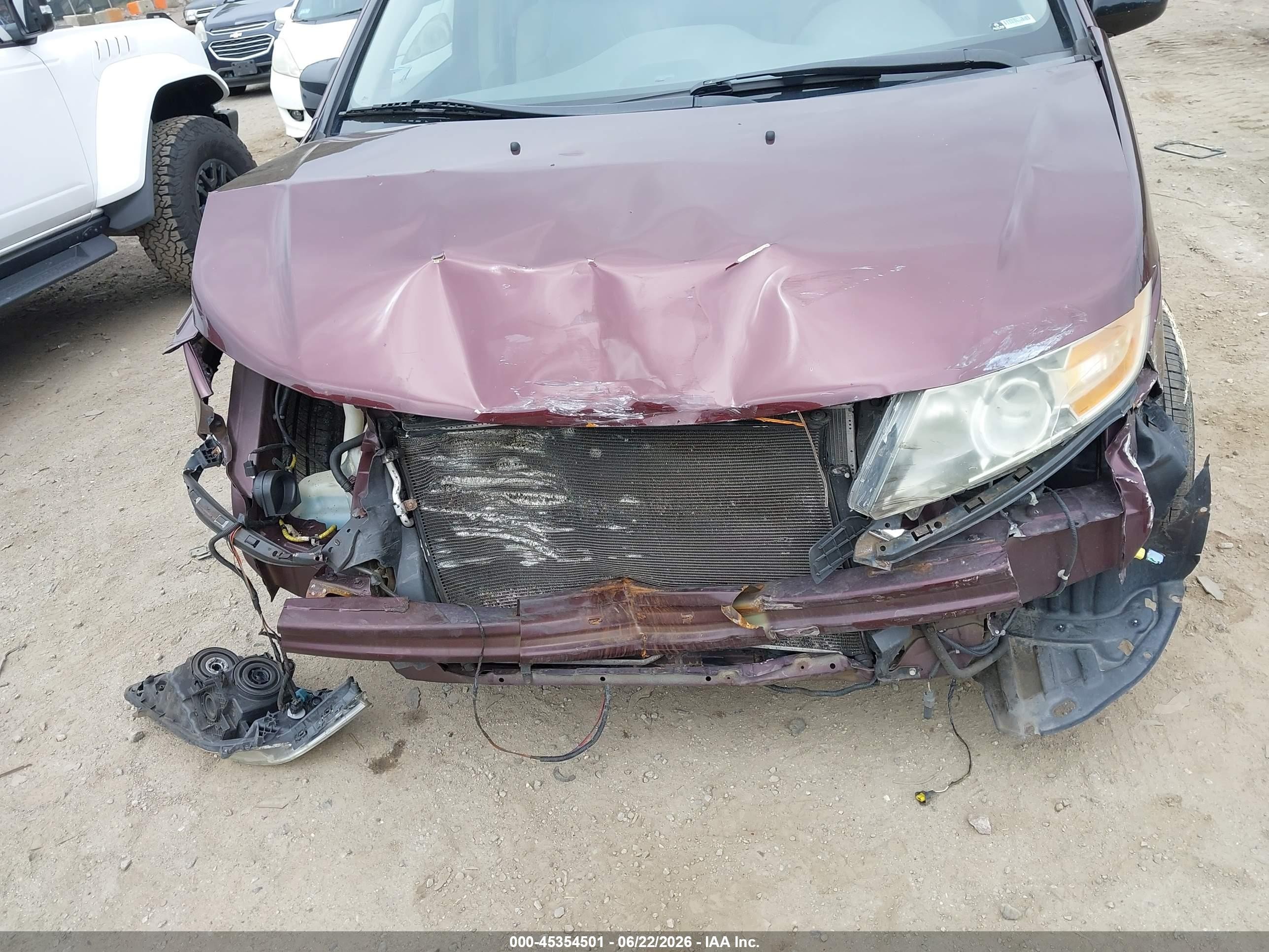 2011 Honda Odyssey Ex-l Maroon vin: 5FNRL5H60BB009175