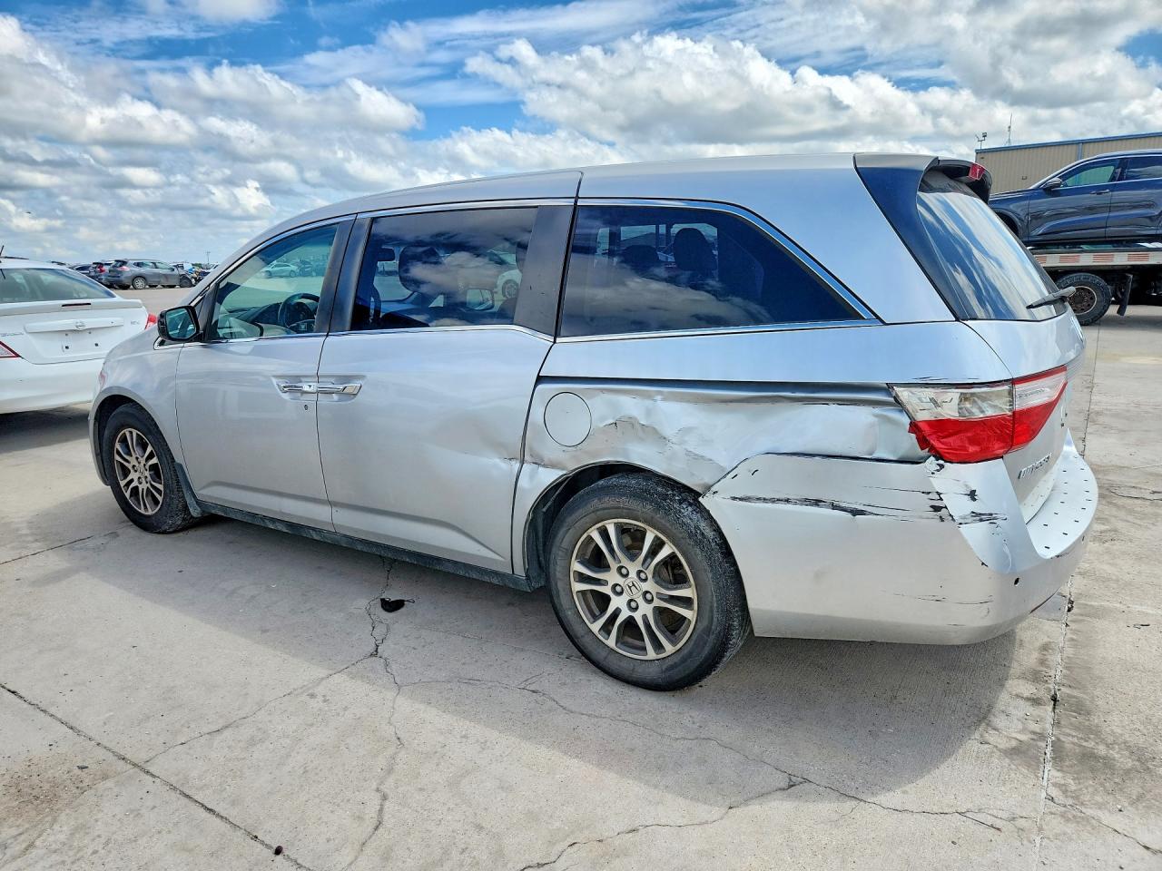 2011 Honda Odyssey Exl Silver vin: 5FNRL5H60BB048848