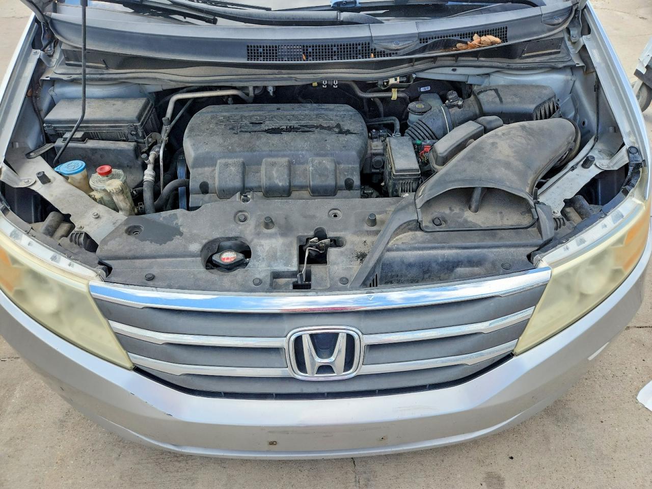 2011 Honda Odyssey Exl Silver vin: 5FNRL5H60BB048848