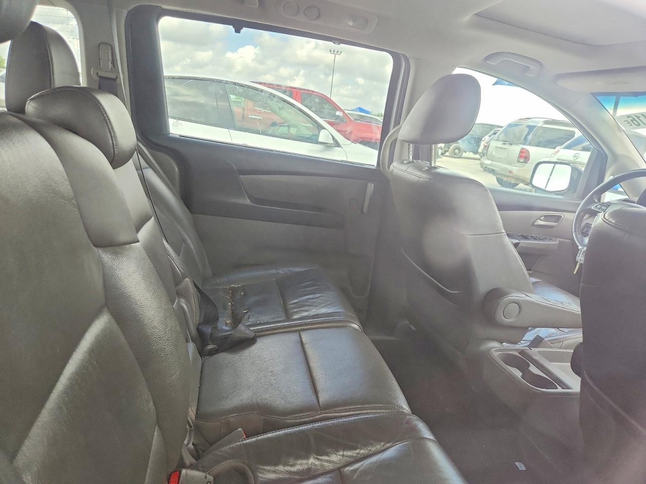 2011 Honda Odyssey Exl Silver vin: 5FNRL5H60BB048848