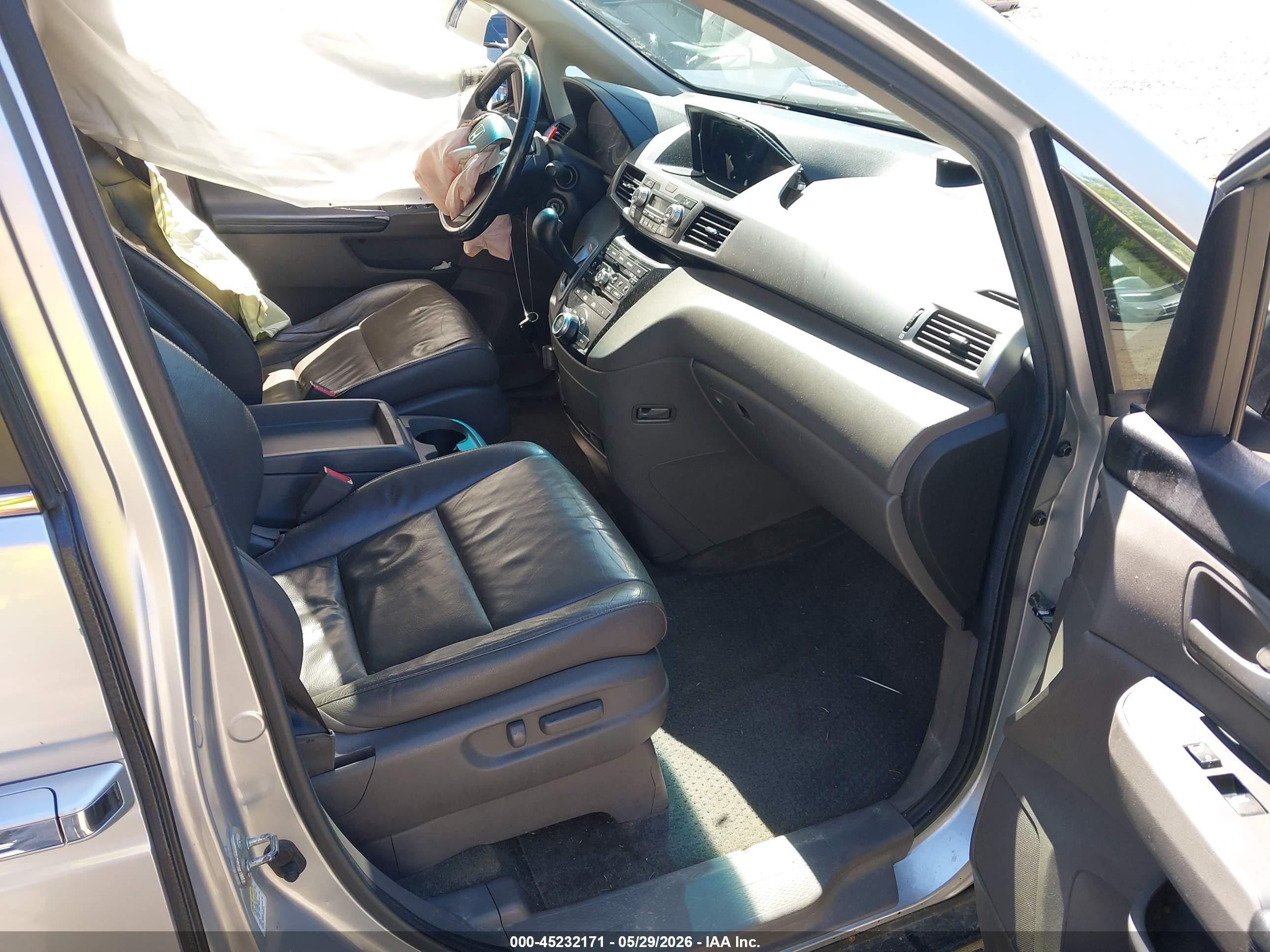 2011 Honda Odyssey Ex-l Silver vin: 5FNRL5H60BB050891