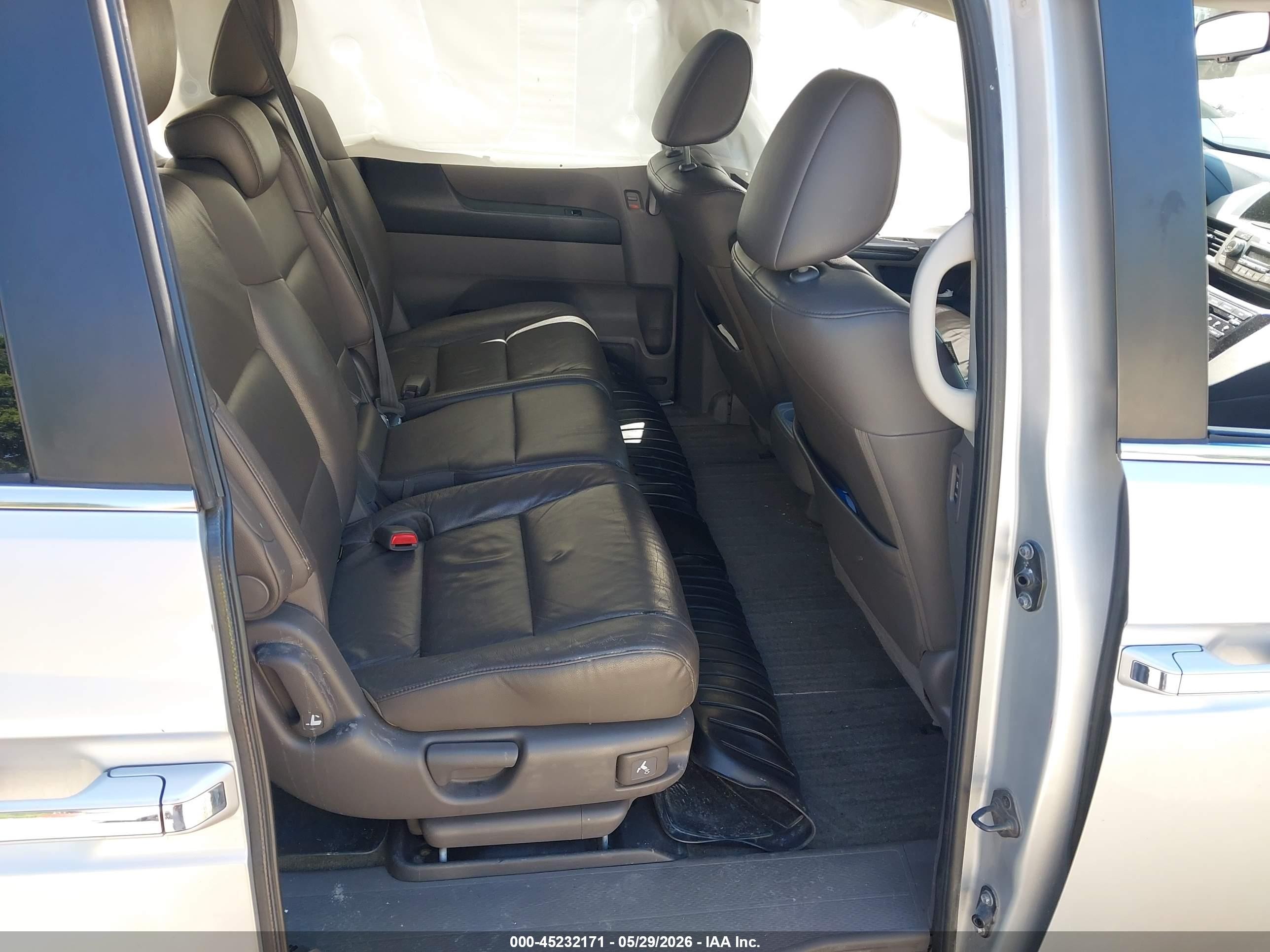2011 Honda Odyssey Ex-l Silver vin: 5FNRL5H60BB050891