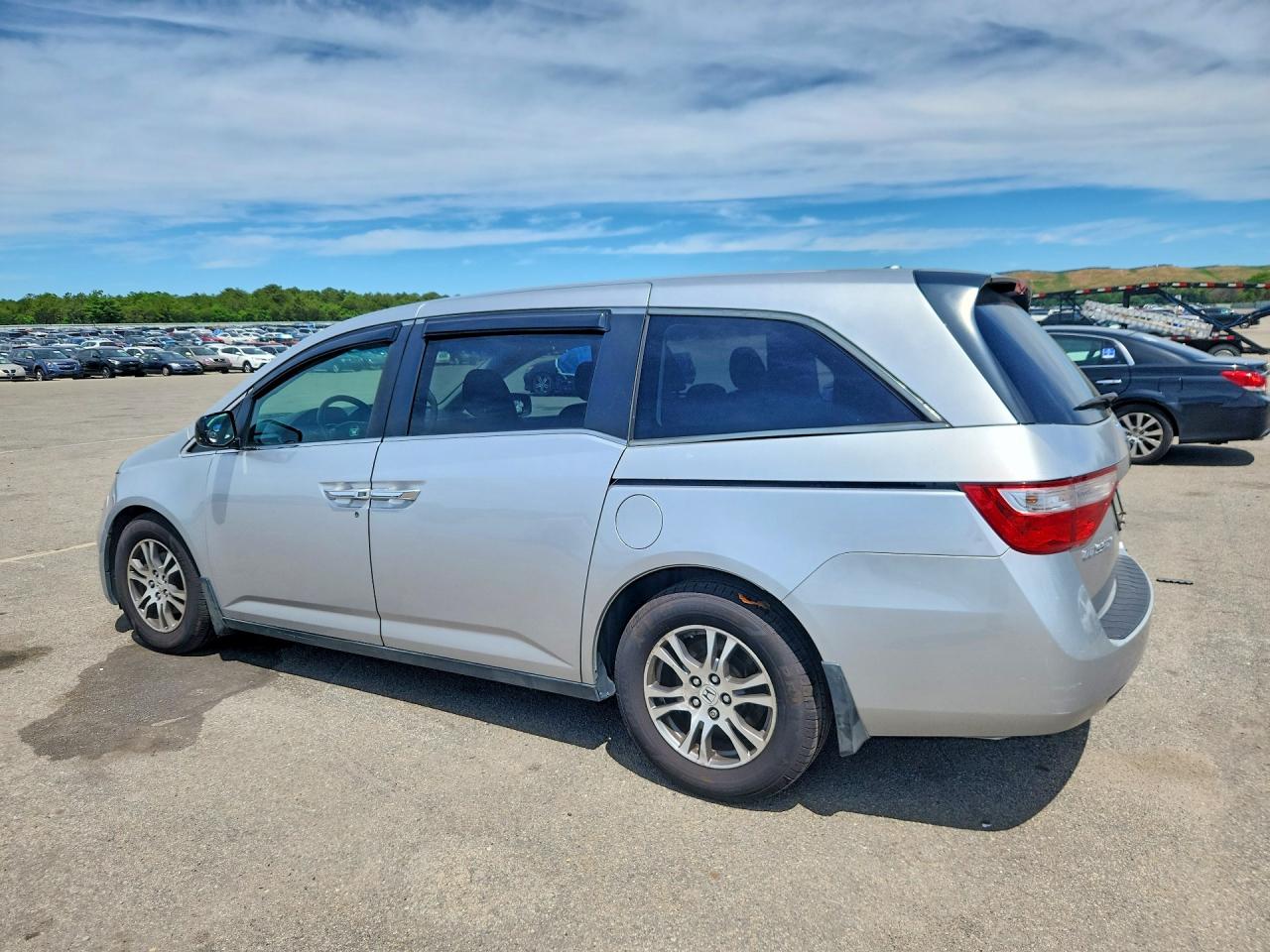 2011 Honda Odyssey Exl Silver vin: 5FNRL5H60BB060353