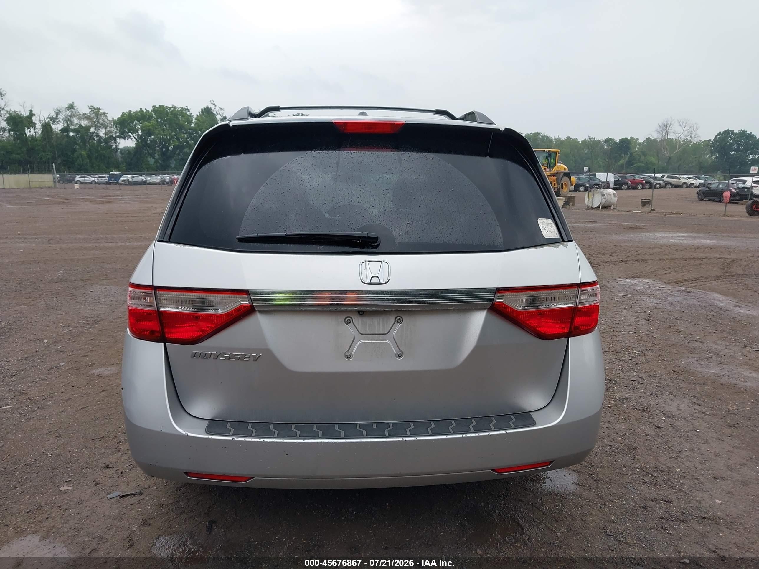 2011 Honda Odyssey Ex-l Серебряный vin: 5FNRL5H60BB070395