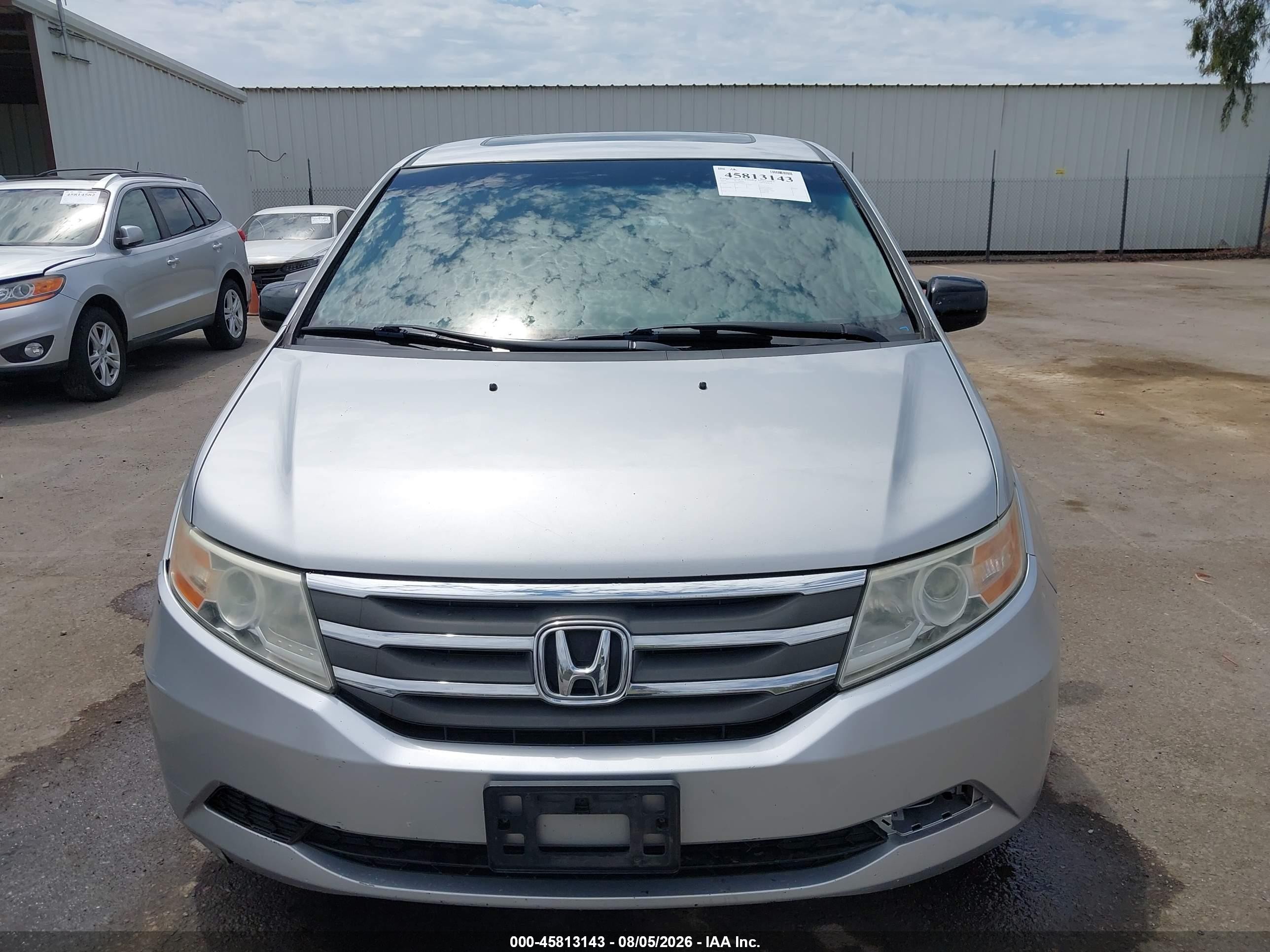 2011 Honda Odyssey Ex-l Silver vin: 5FNRL5H60BB104075