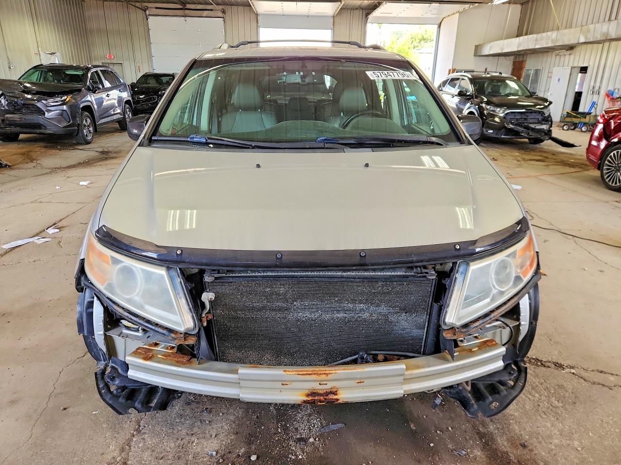 2011 Honda Odyssey Exl Silver vin: 5FNRL5H60BB104500
