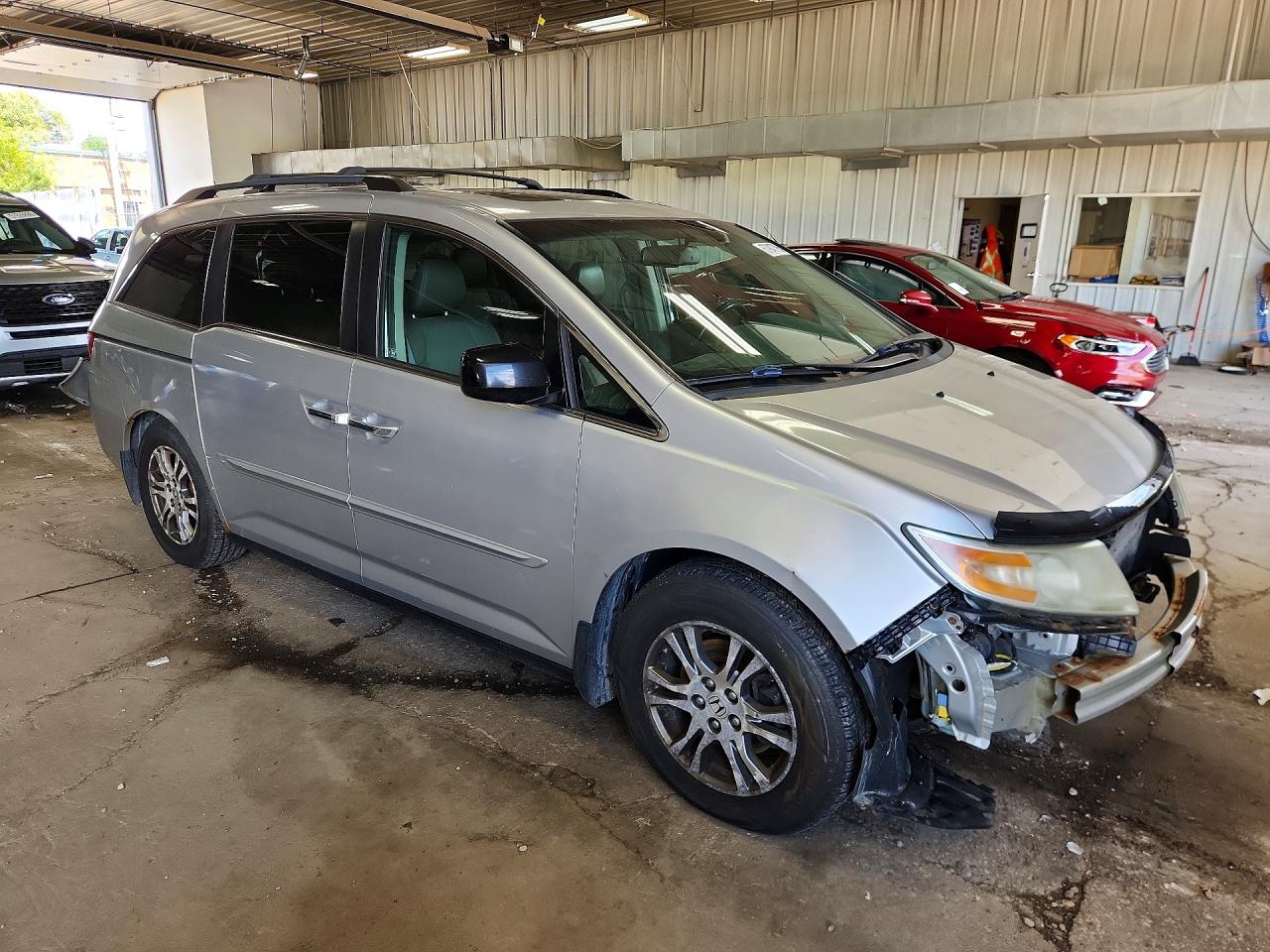 2011 Honda Odyssey Exl Silver vin: 5FNRL5H60BB104500