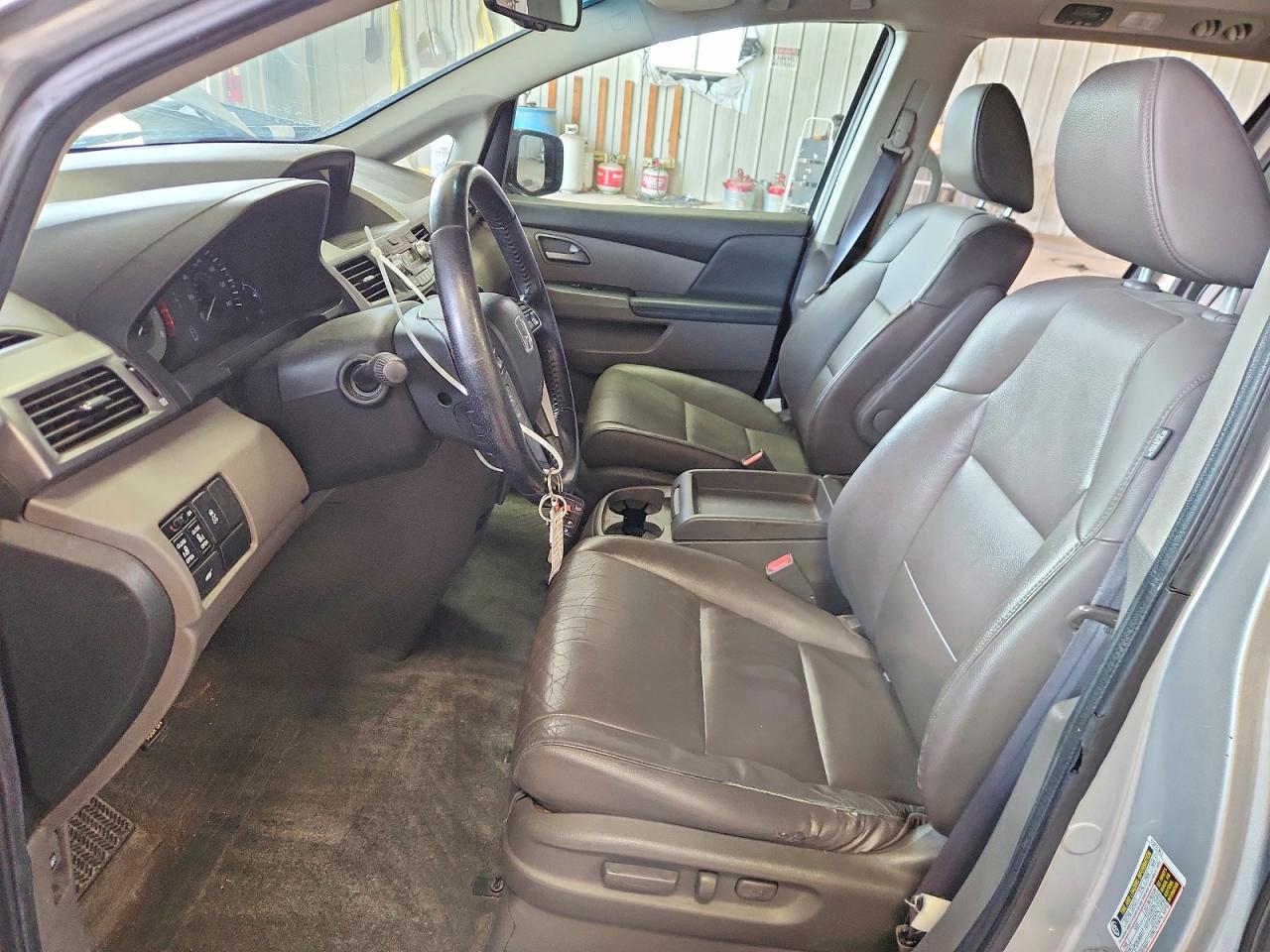 2011 Honda Odyssey Exl Silver vin: 5FNRL5H60BB104500