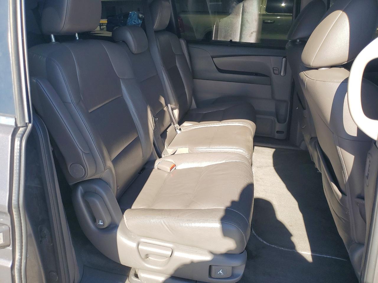 2012 Honda Odyssey Exl Gray vin: 5FNRL5H60CB017018