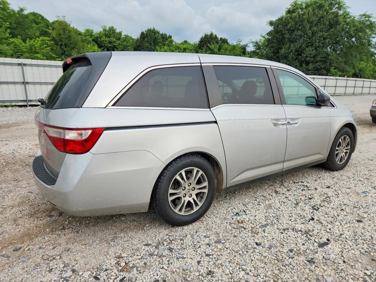 2012 Honda Odyssey Exl Серебряный vin: 5FNRL5H60CB025734