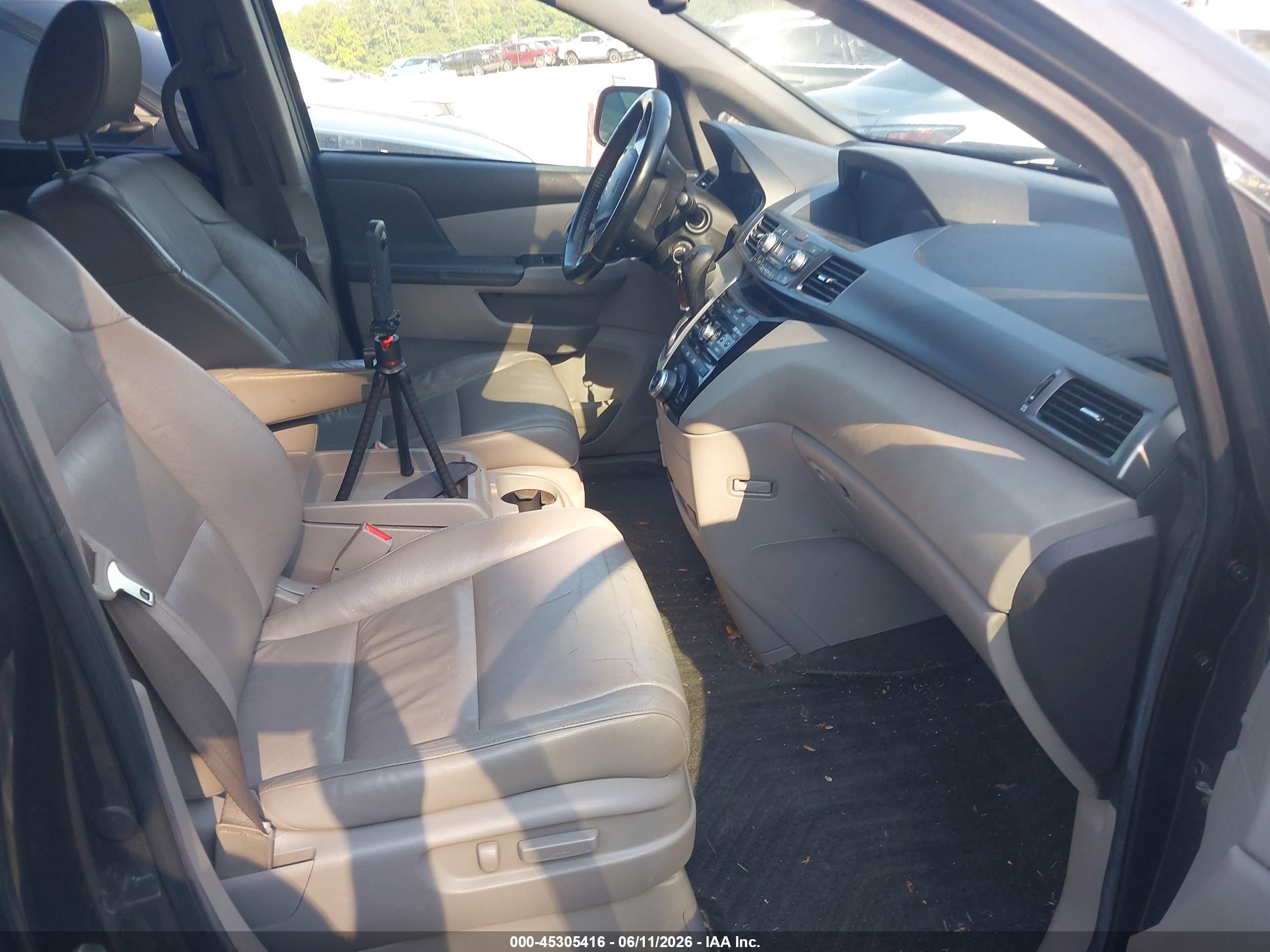 2012 Honda Odyssey Ex-l Серый vin: 5FNRL5H60CB028438
