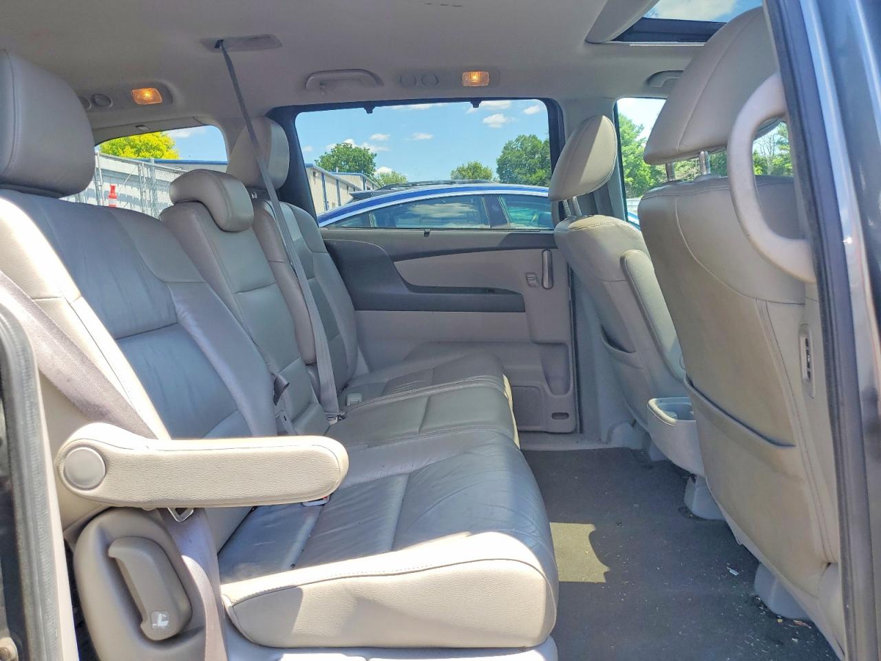 2012 Honda Odyssey Exl Gray vin: 5FNRL5H60CB051119