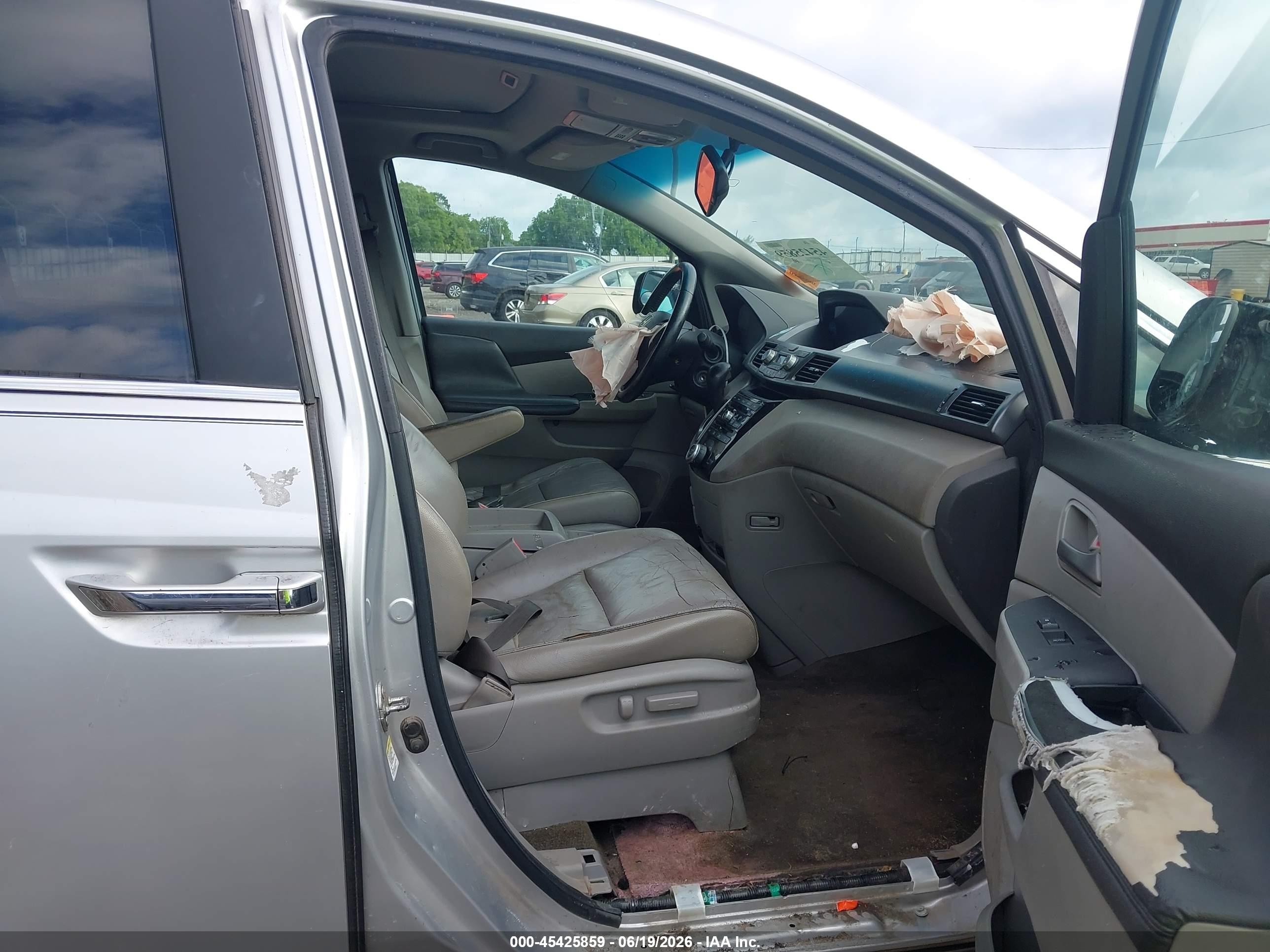 2012 Honda Odyssey Ex-l Серебряный vin: 5FNRL5H60CB063786