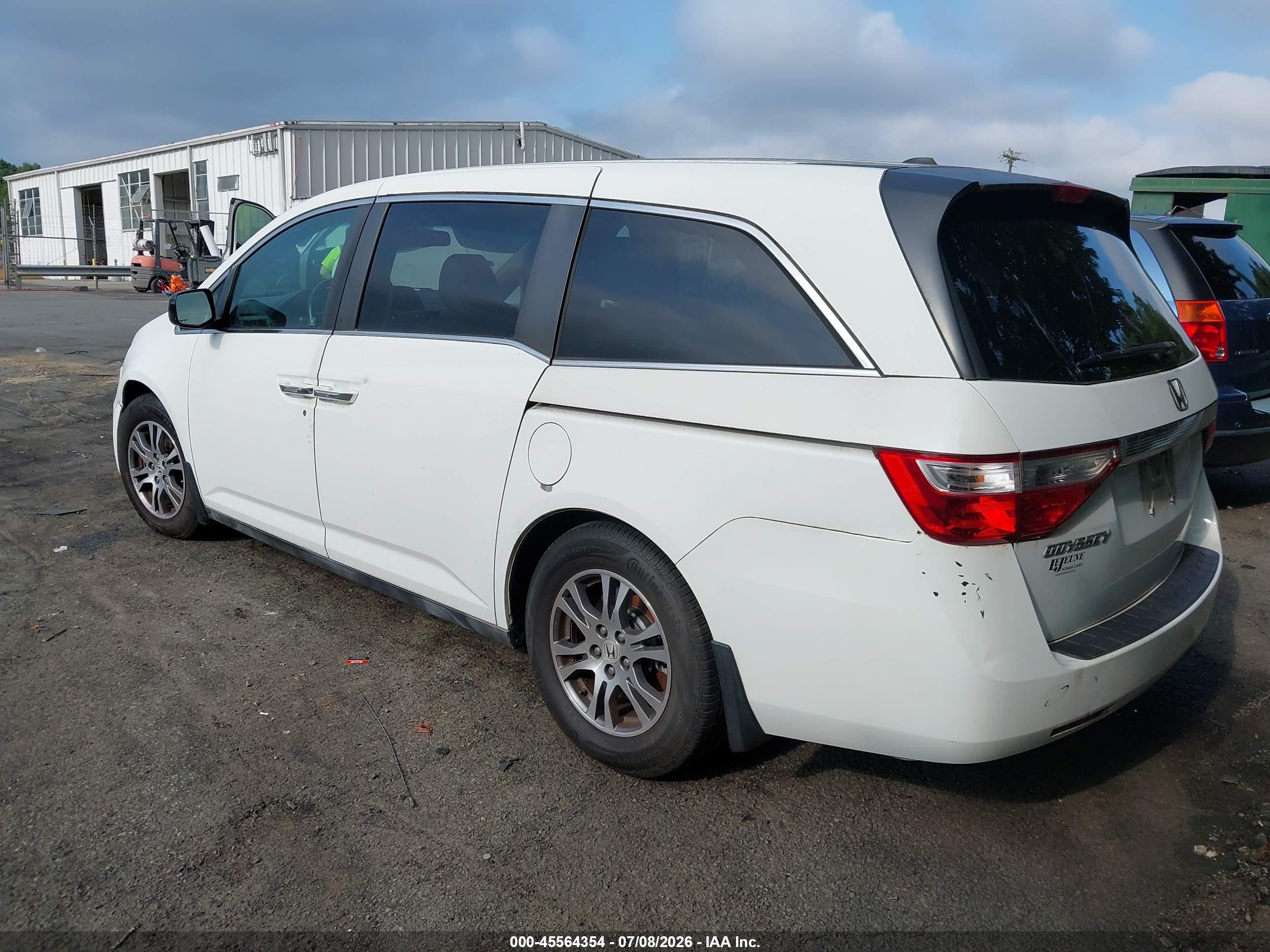 2012 Honda Odyssey Ex-l White vin: 5FNRL5H60CB074805