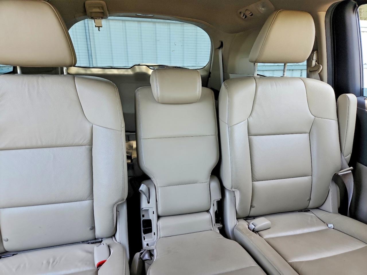 2012 Honda Odyssey Exl Burgundy vin: 5FNRL5H60CB083052