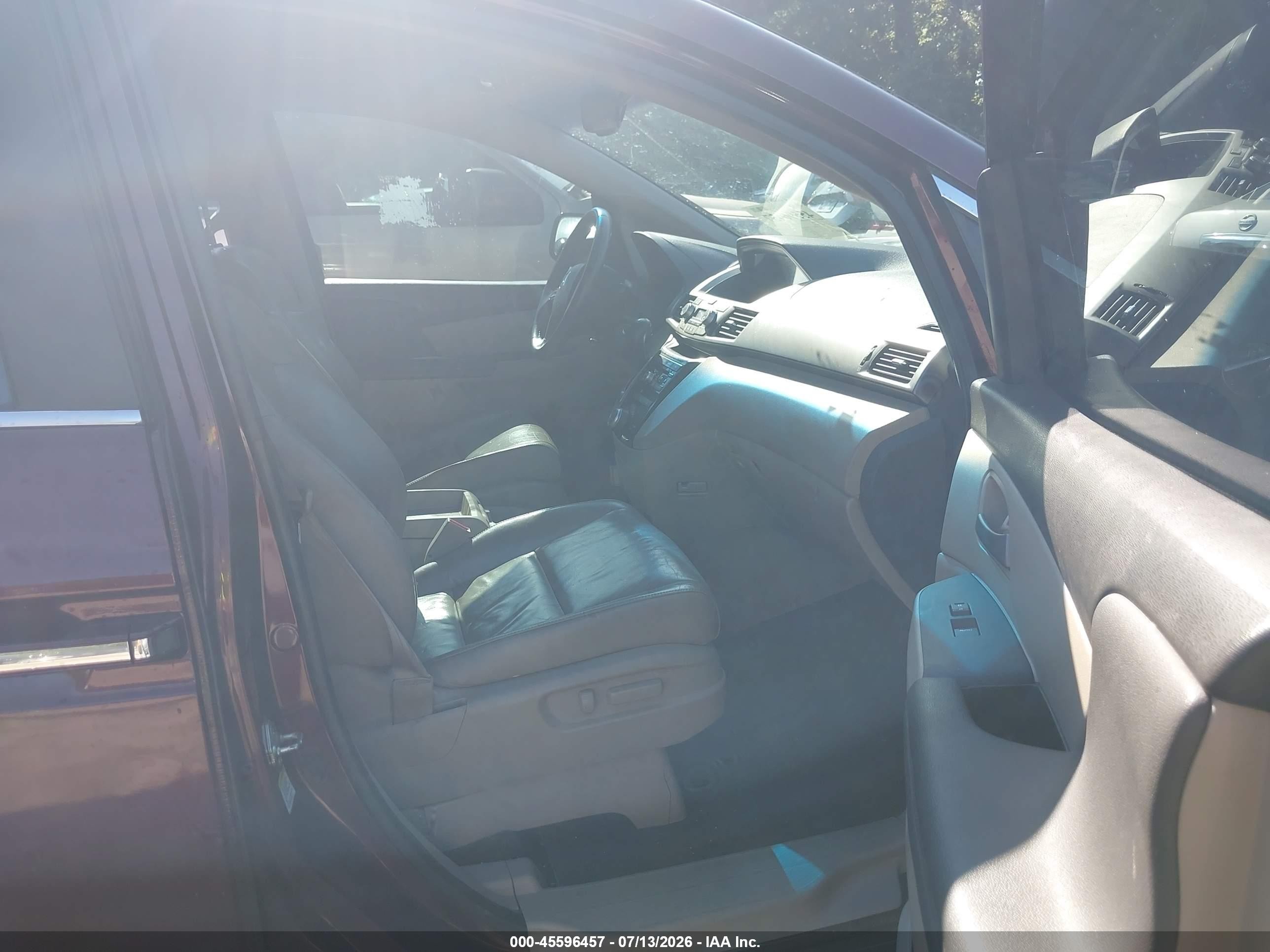 2012 Honda Odyssey Ex-l Burgundy vin: 5FNRL5H60CB096674