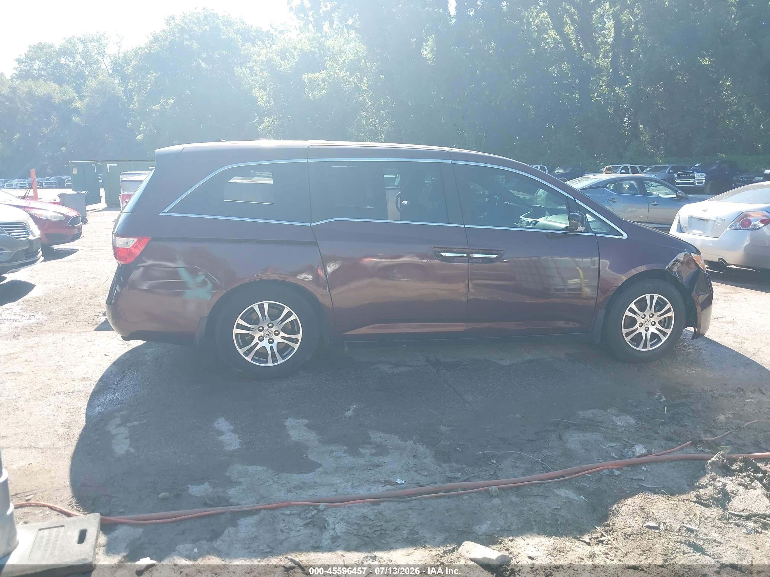 2012 Honda Odyssey Ex-l Burgundy vin: 5FNRL5H60CB096674