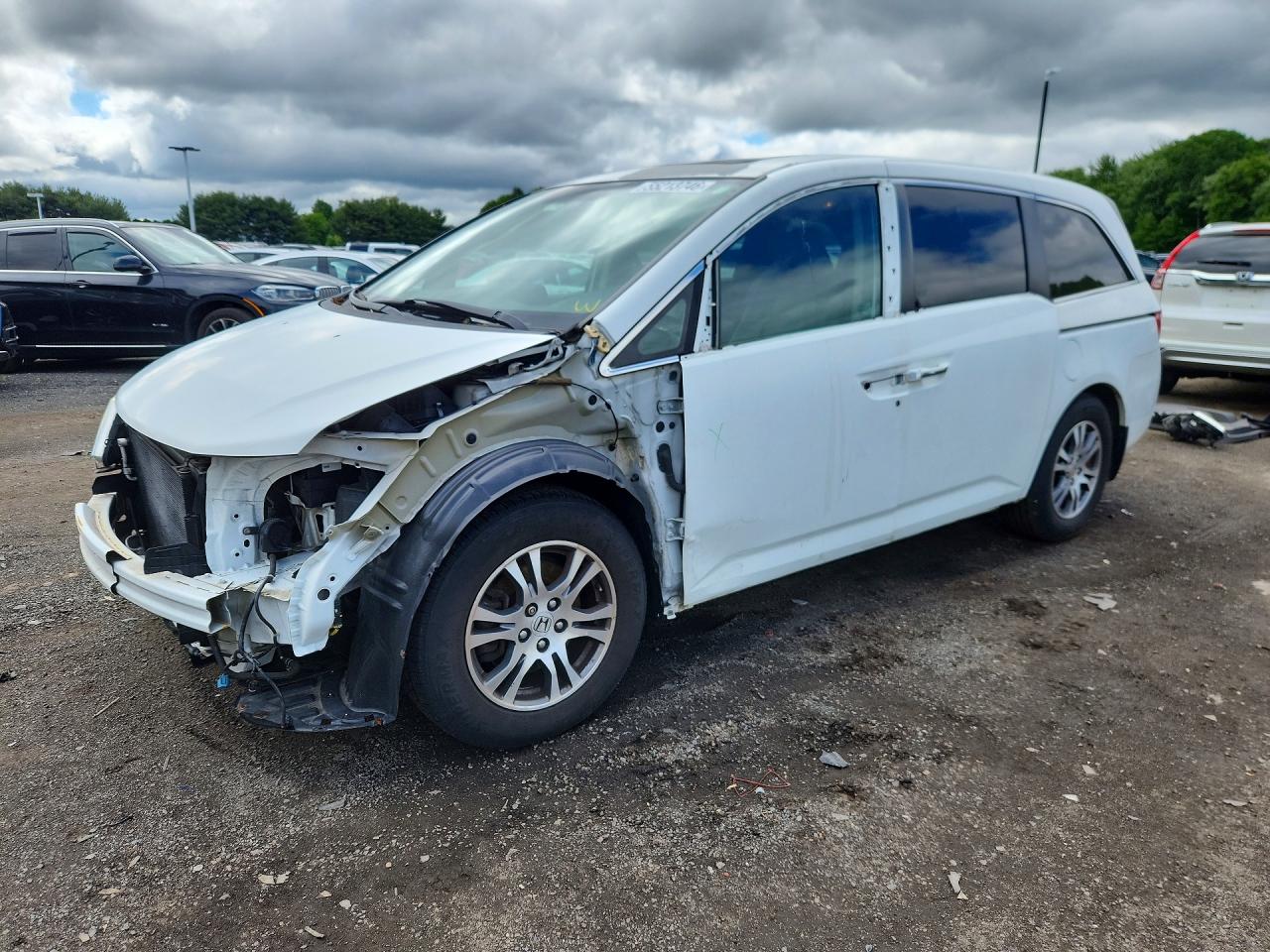 2013 Honda Odyssey Exl White vin: 5FNRL5H60DB013522