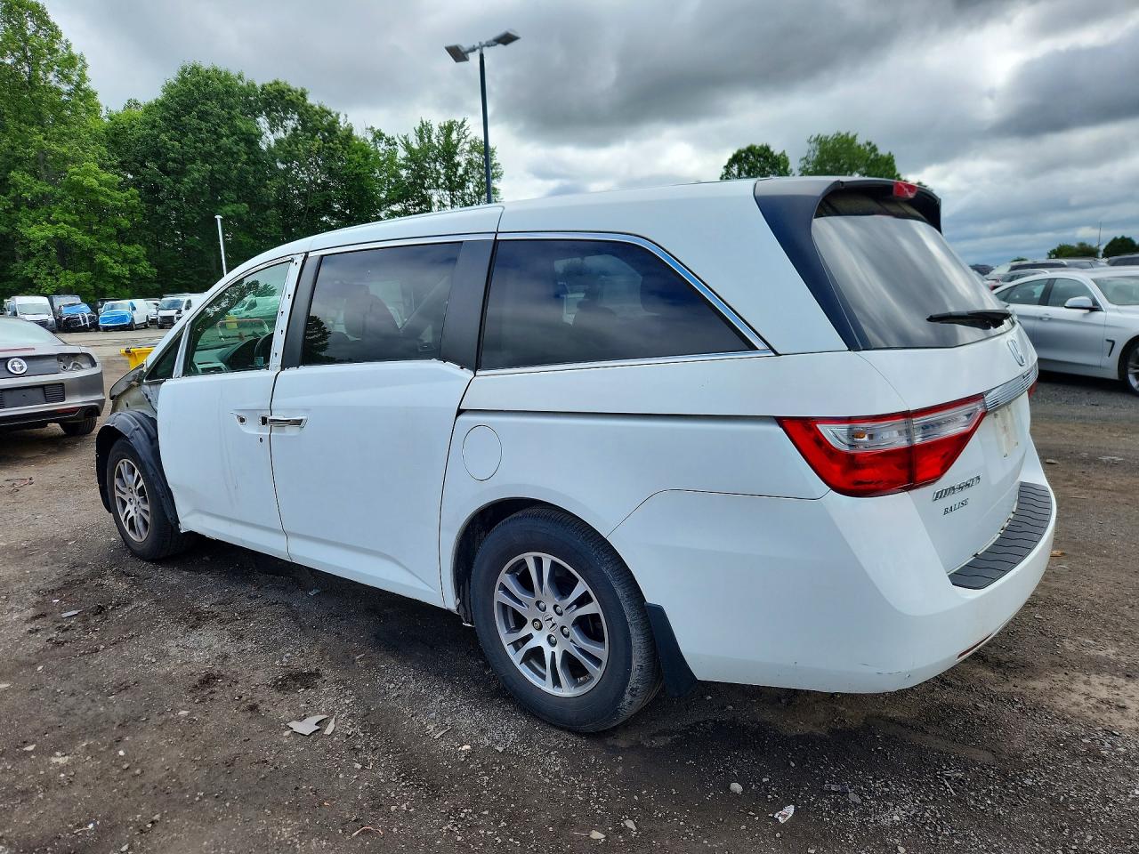 2013 Honda Odyssey Exl White vin: 5FNRL5H60DB013522