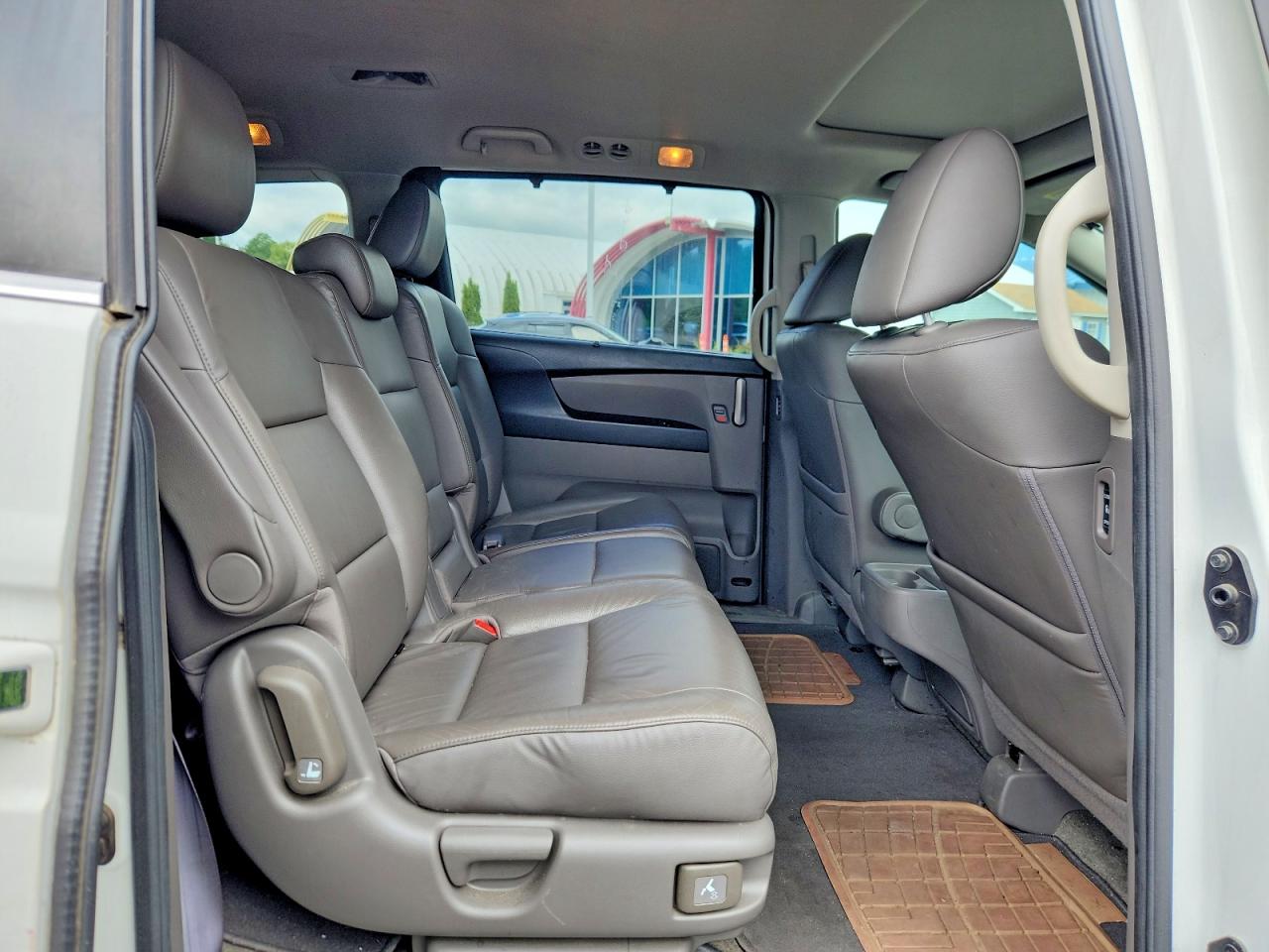 2013 Honda Odyssey Exl White vin: 5FNRL5H60DB013522