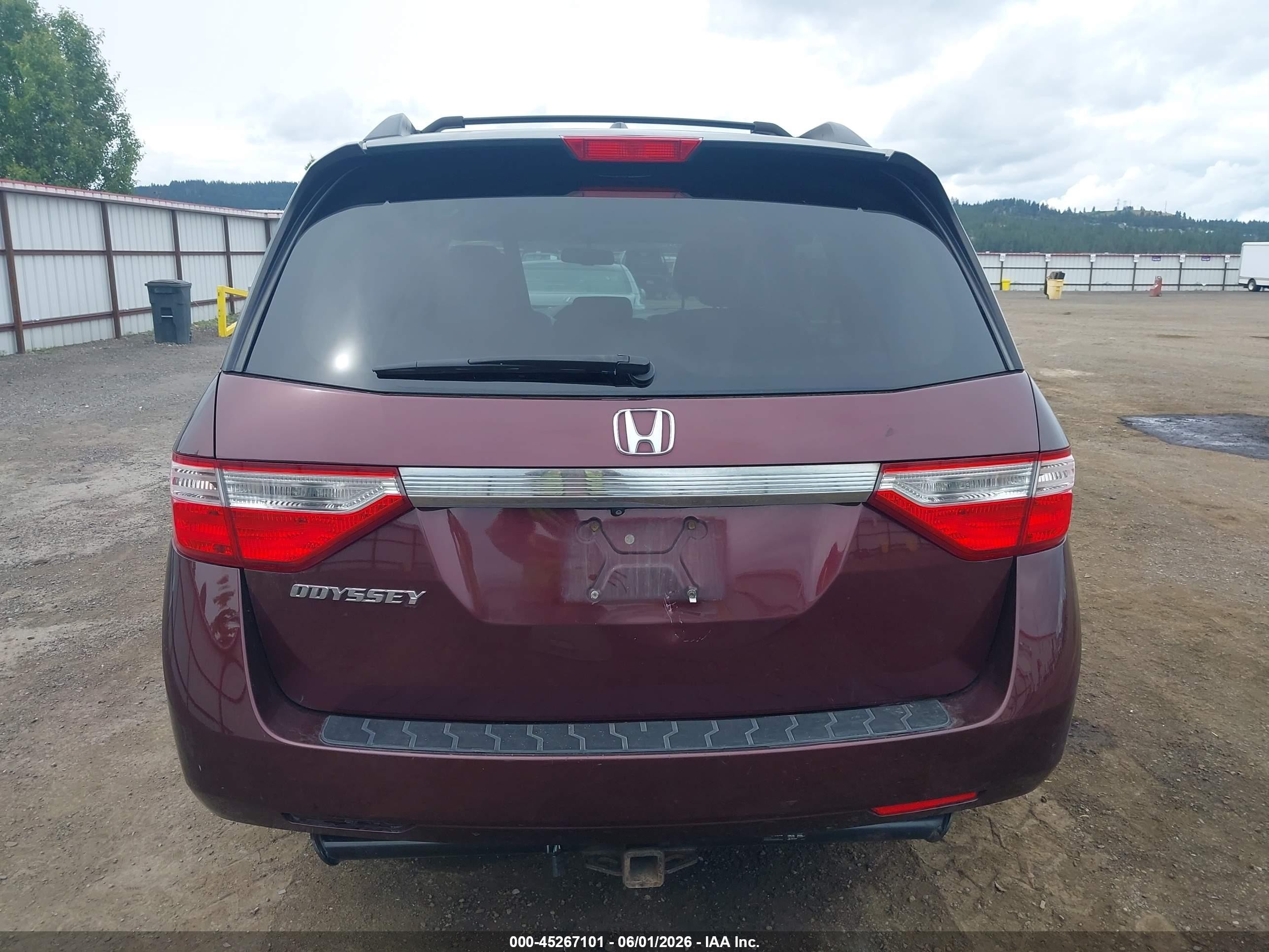2013 Honda Odyssey Ex-l Maroon vin: 5FNRL5H60DB025671