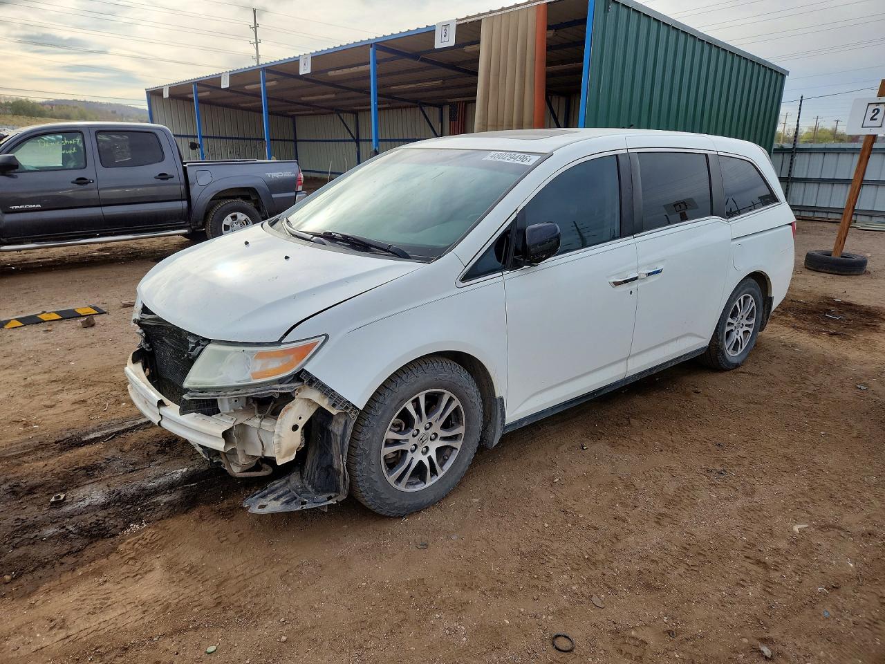 2013 Honda Odyssey Exl White vin: 5FNRL5H60DB047265