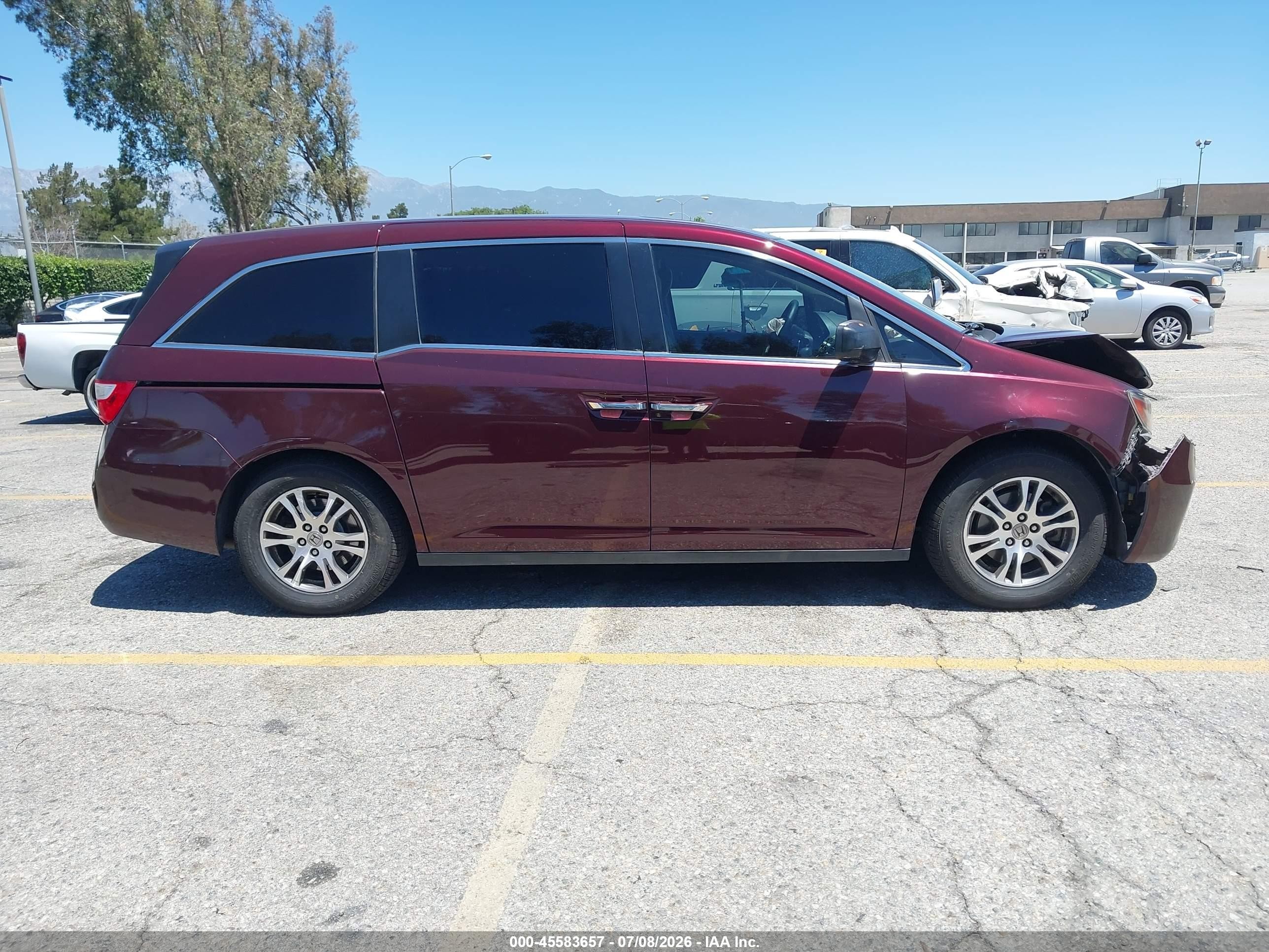 2013 Honda Odyssey Ex-l Burgundy vin: 5FNRL5H60DB091976