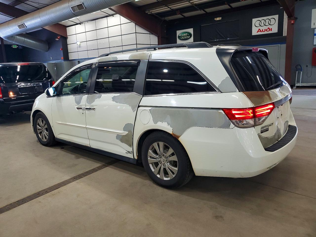 2014 Honda Odyssey Exl White vin: 5FNRL5H60EB016695