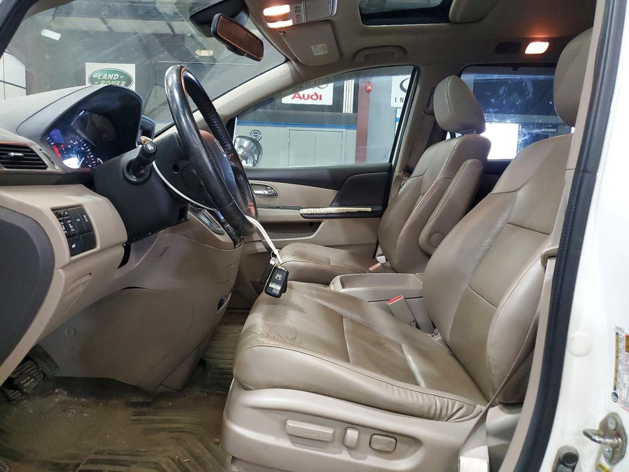 2014 Honda Odyssey Exl White vin: 5FNRL5H60EB016695