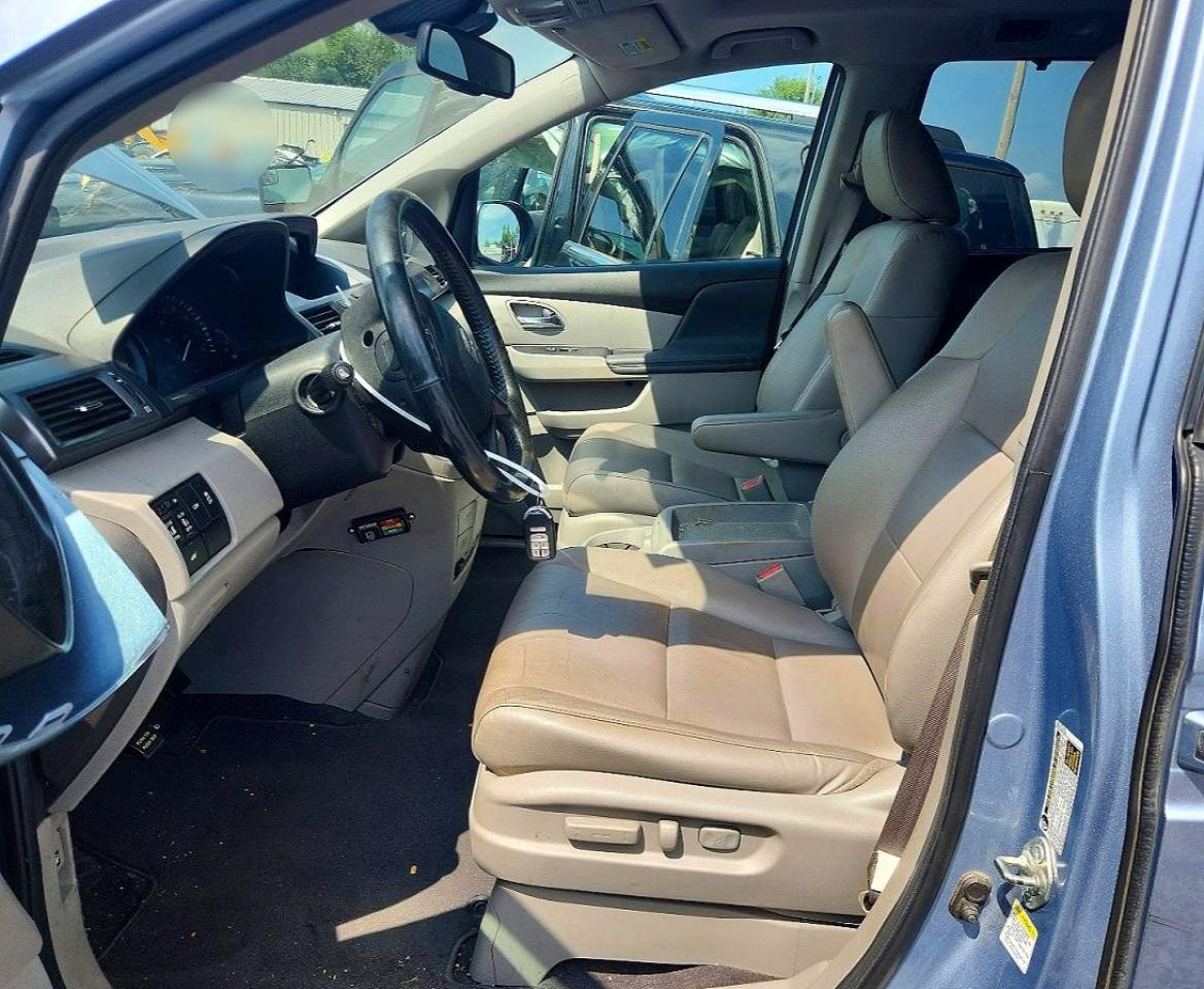 2014 Honda Odyssey Exl Серебряный vin: 5FNRL5H60EB022013