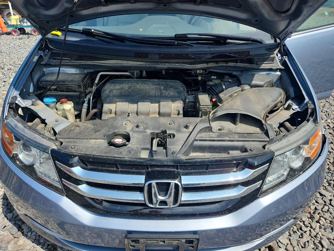 2014 Honda Odyssey Exl Серебряный vin: 5FNRL5H60EB022013