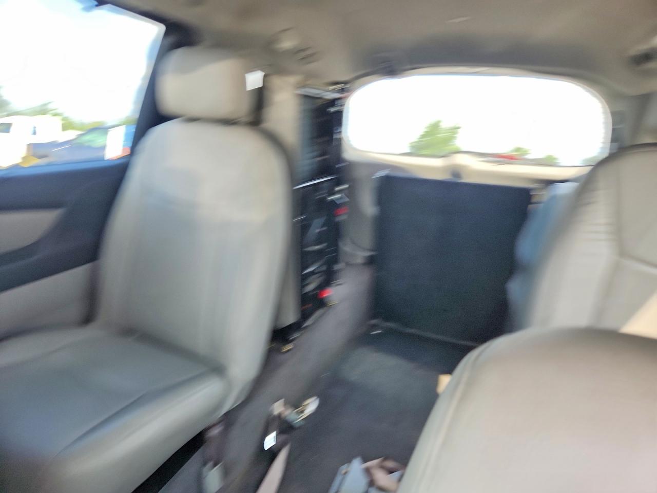 2014 Honda Odyssey Exl Серебряный vin: 5FNRL5H60EB022013