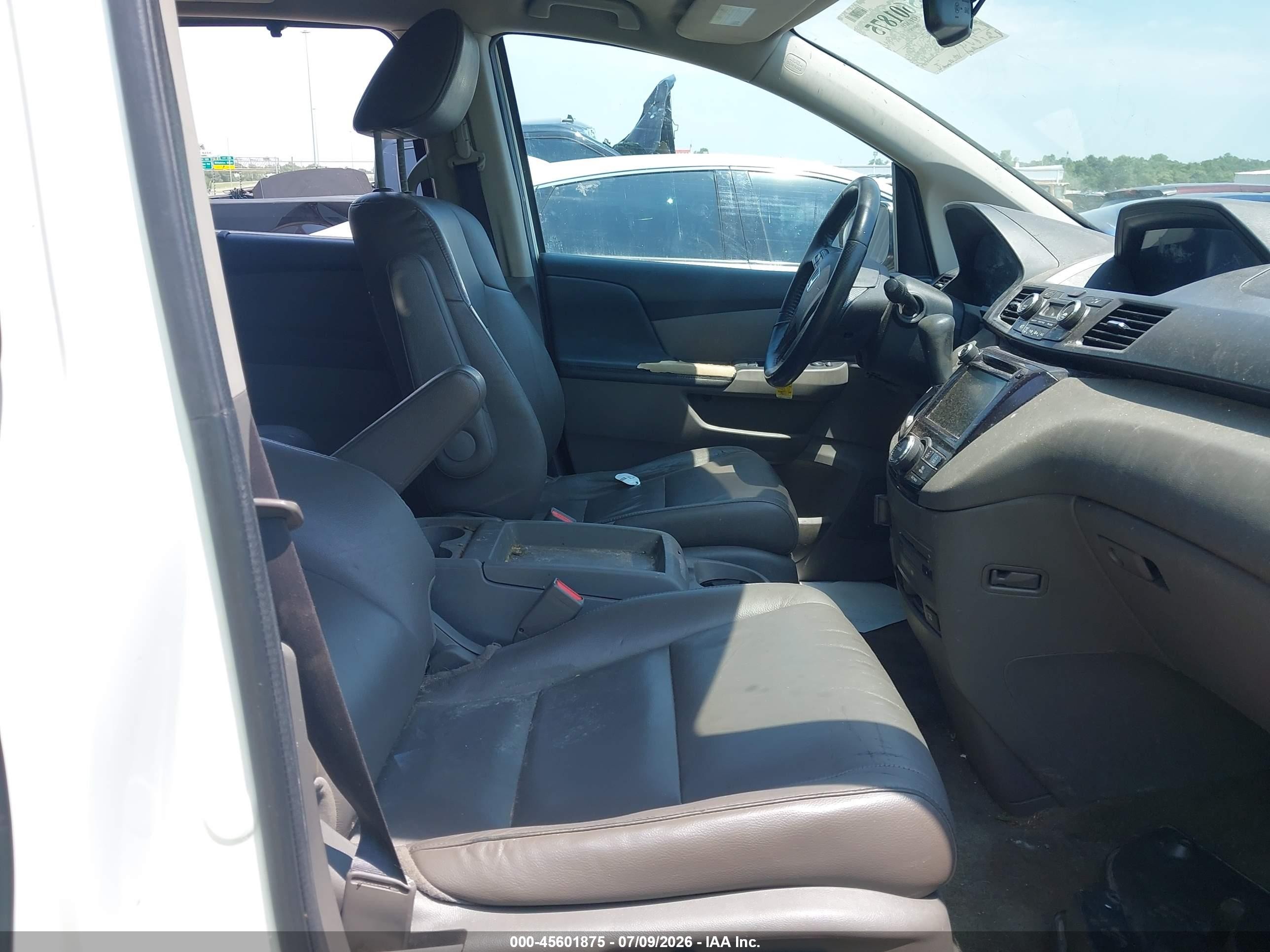 2014 Honda Odyssey Ex-l White vin: 5FNRL5H60EB118580