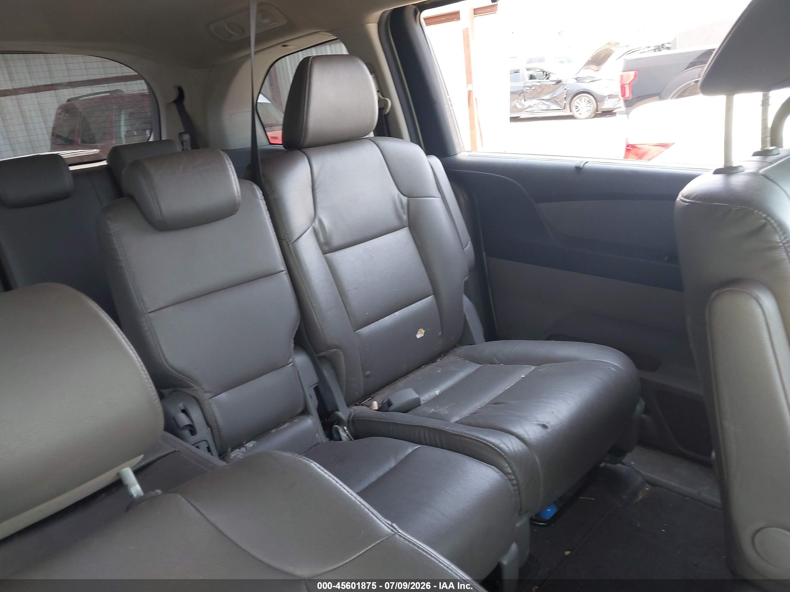 2014 Honda Odyssey Ex-l White vin: 5FNRL5H60EB118580